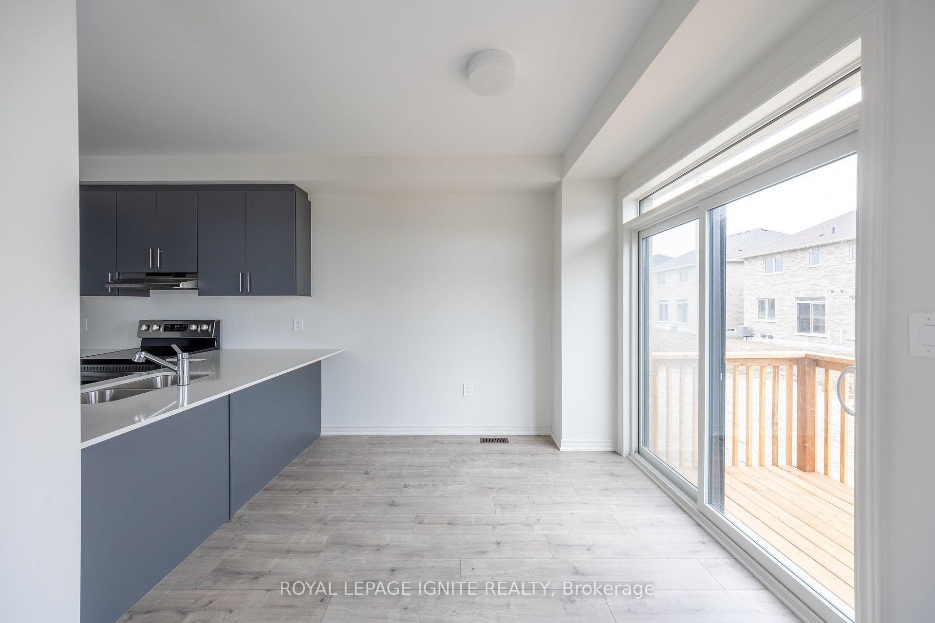 Photo 19 of 3 Rackham Lane, Clarington, Courtice — HOMEH