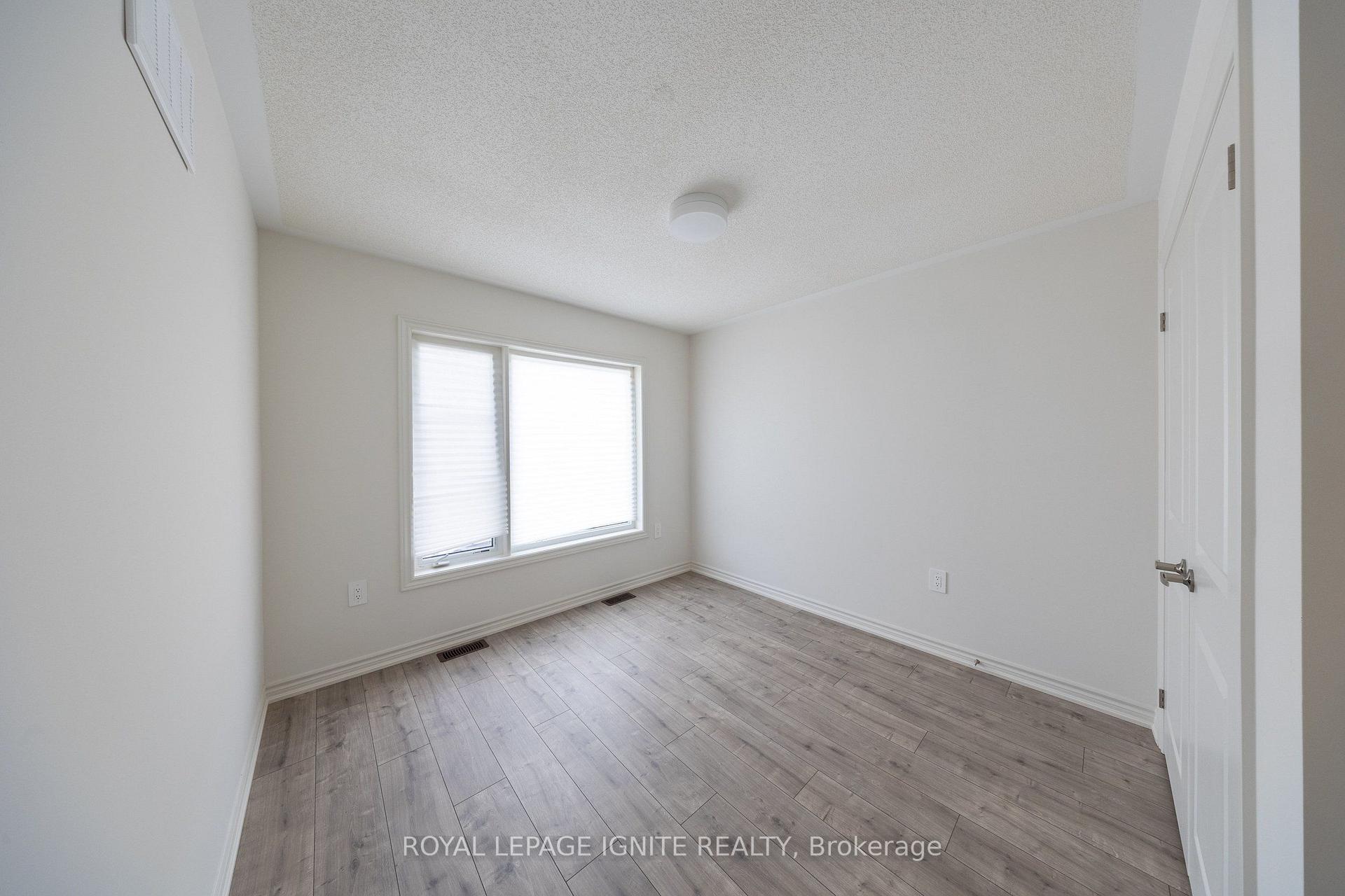 Photo 28 of 3 Rackham Lane, Clarington, Courtice — HOMEH
