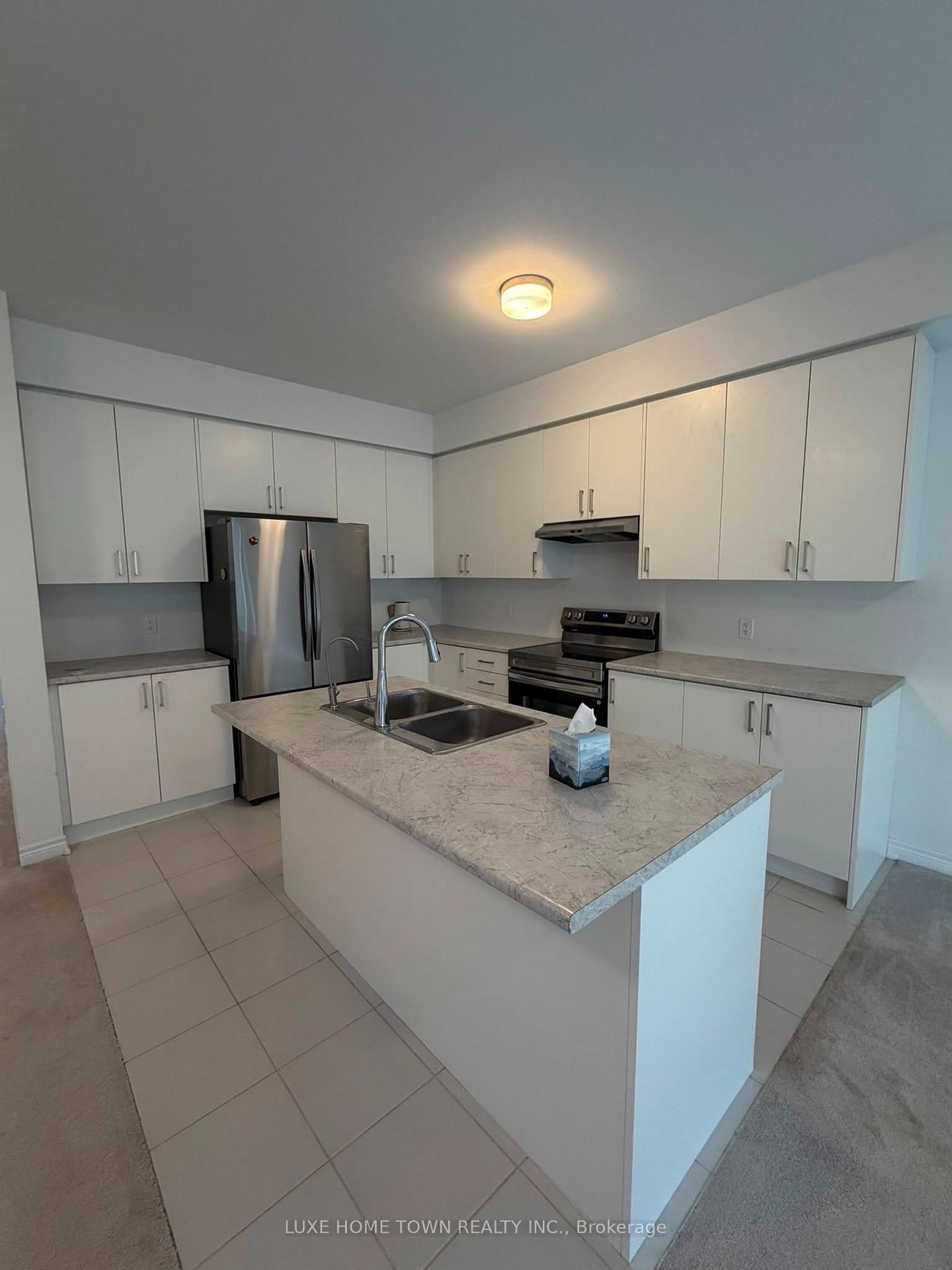 Photo 2 of 12 Gauley Drive, Centre Wellington, Fergus — HOMEH