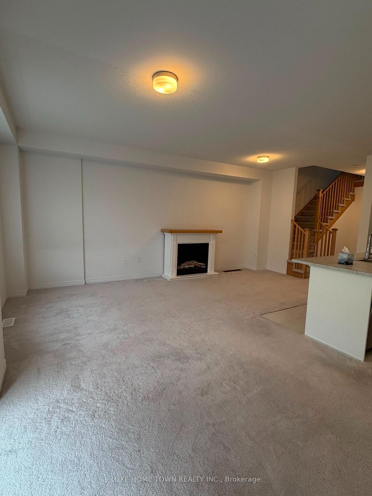 Photo 4 of 12 Gauley Drive, Centre Wellington, Fergus — HOMEH