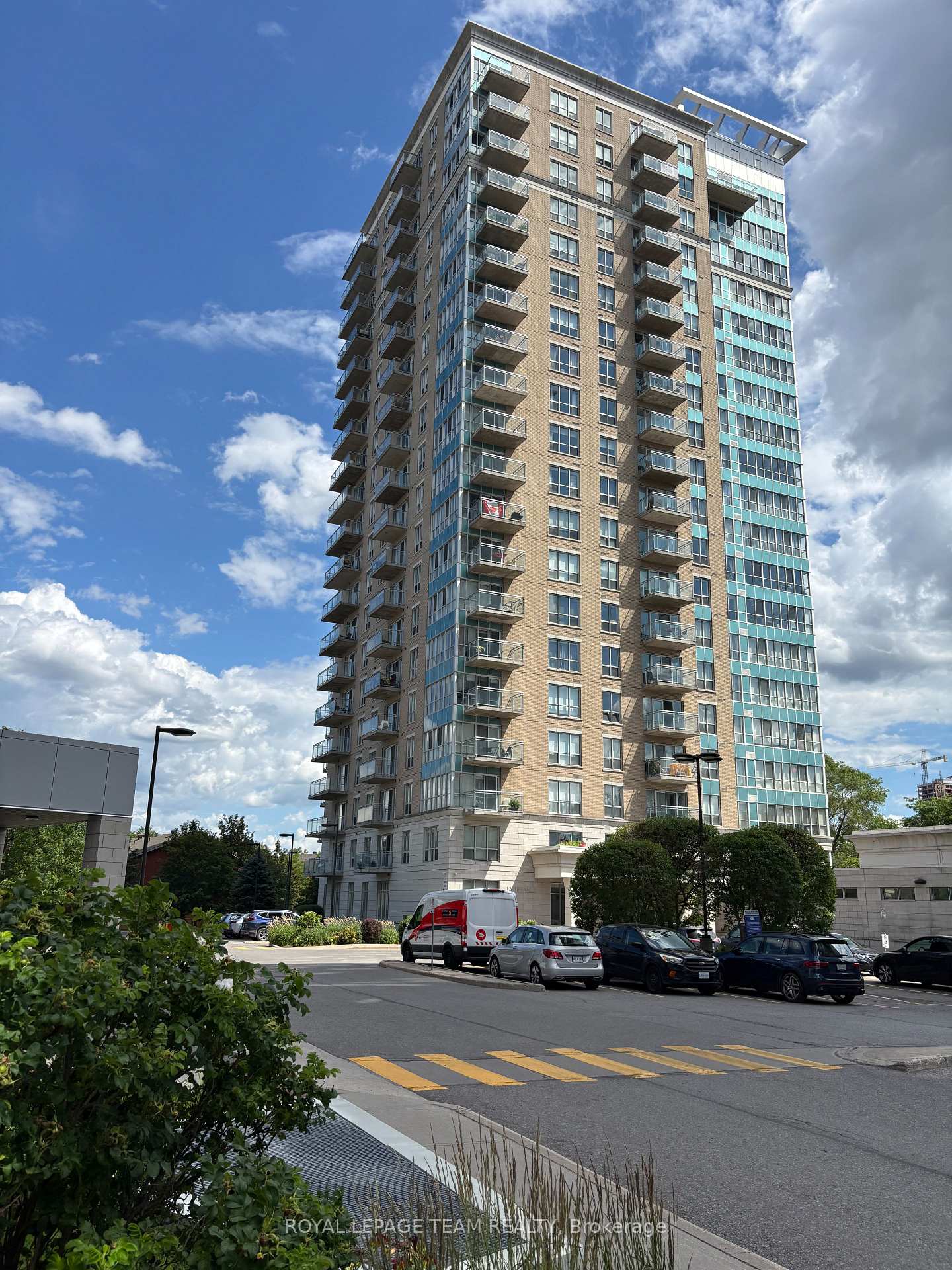 Photo of Unit 1906, 90 Landry Street