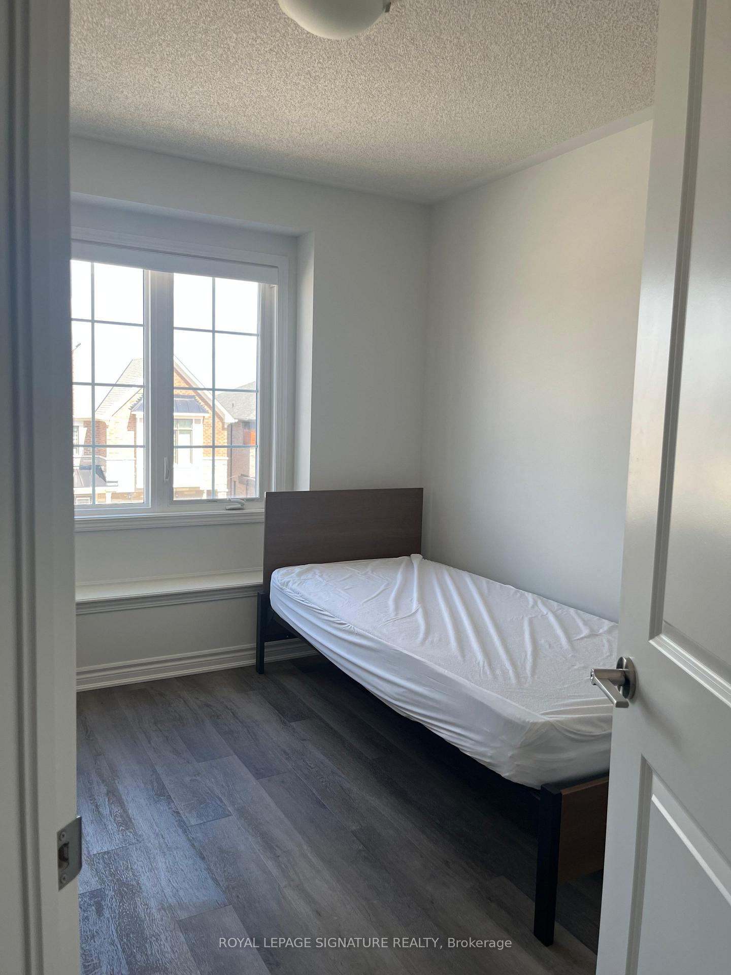 Photo 10 of Unit 17, 1259 Lily Crescent, Milton, Walker — HOMEH