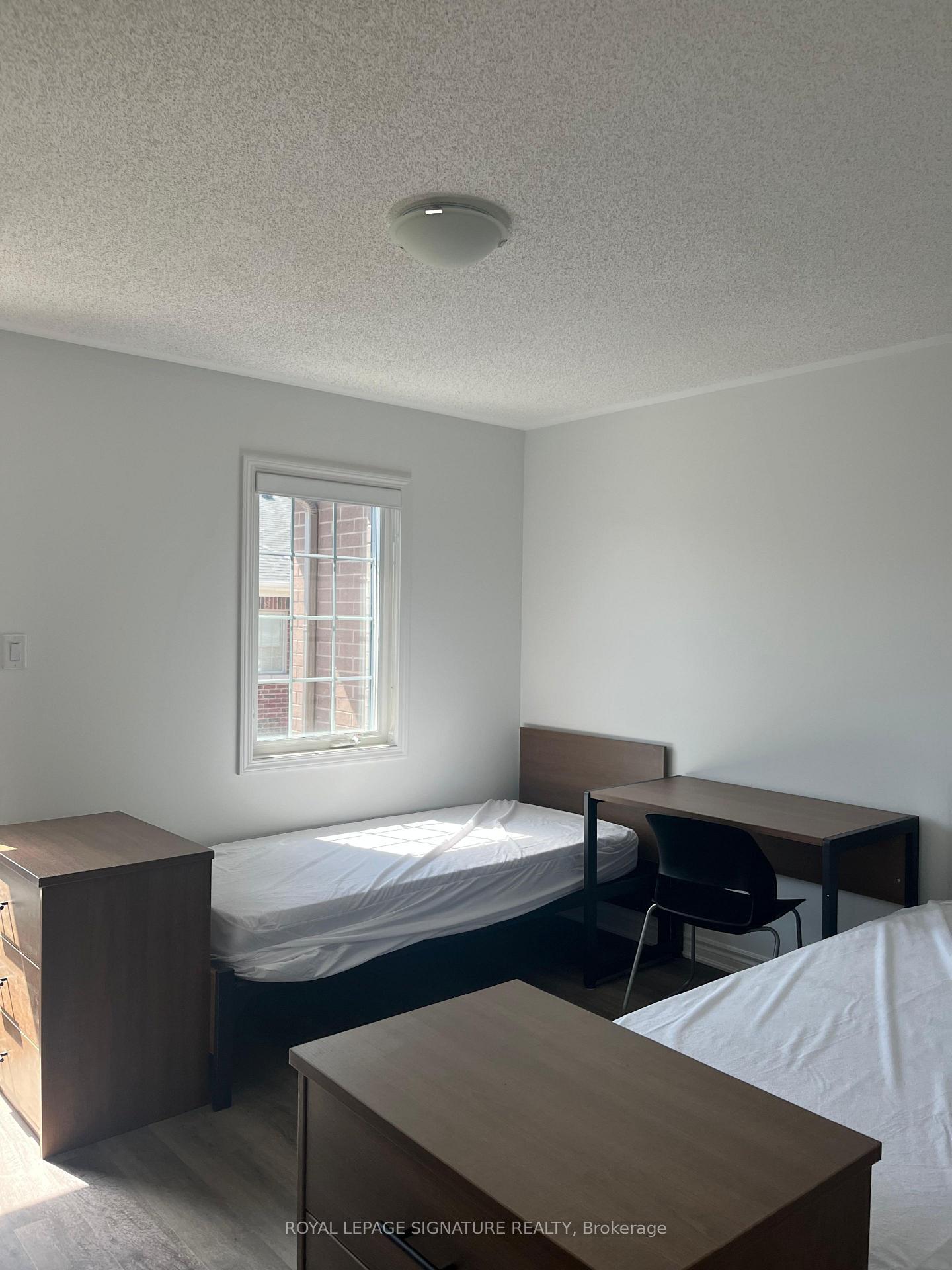 Photo 18 of Unit 17, 1259 Lily Crescent, Milton, Walker — HOMEH