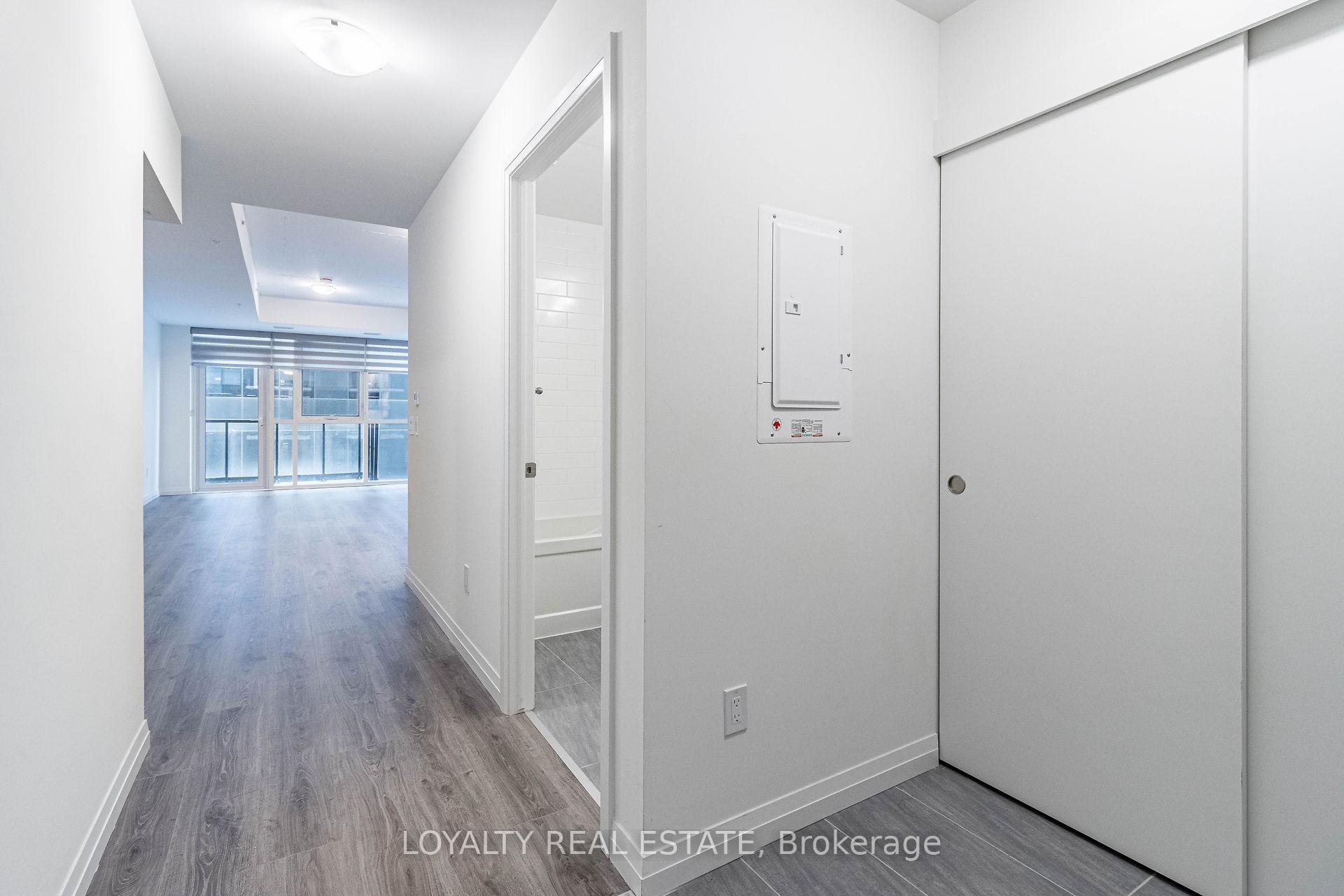 Photo 11 of Unit 303, 108 Garment Street, Kitchener, Cherry Hill — HOMEH