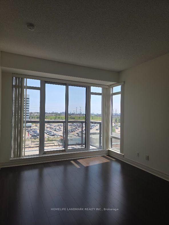 Photo 5 of Unit 821, 8110 Birchmount Road, Markham, Unionville — HOMEH