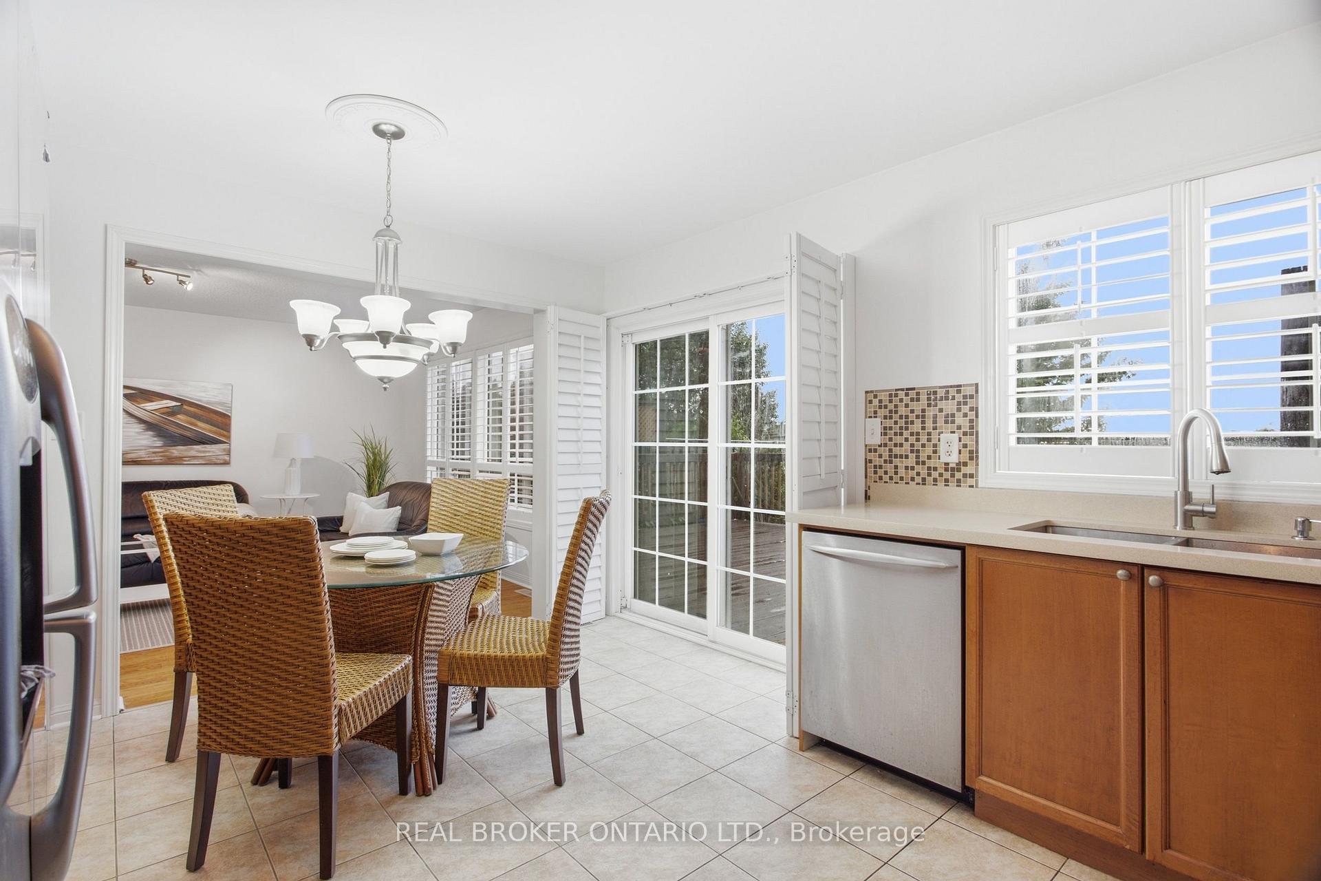 Photo 16 of 35 Bonavista Drive, Brampton, Credit Valley — HOMEH