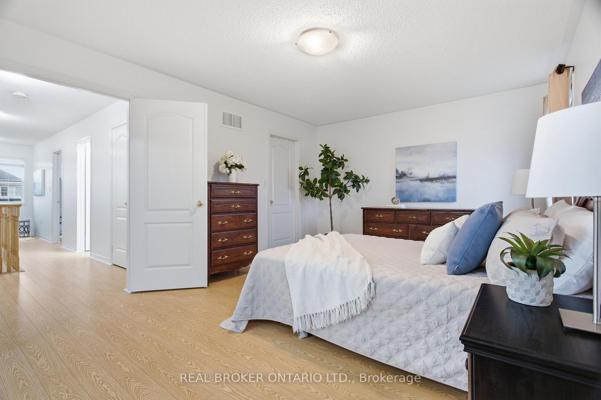 Photo 28 of 35 Bonavista Drive, Brampton, Credit Valley — HOMEH