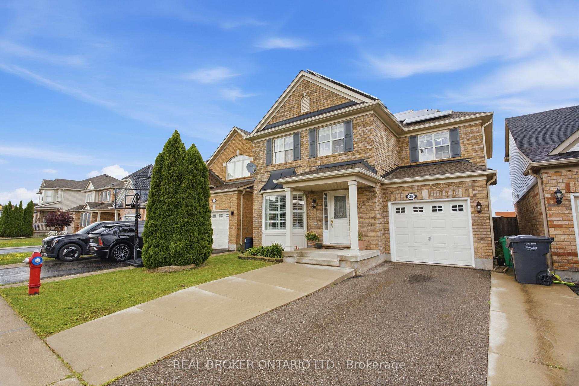 Photo 43 of 35 Bonavista Drive, Brampton, Credit Valley — HOMEH