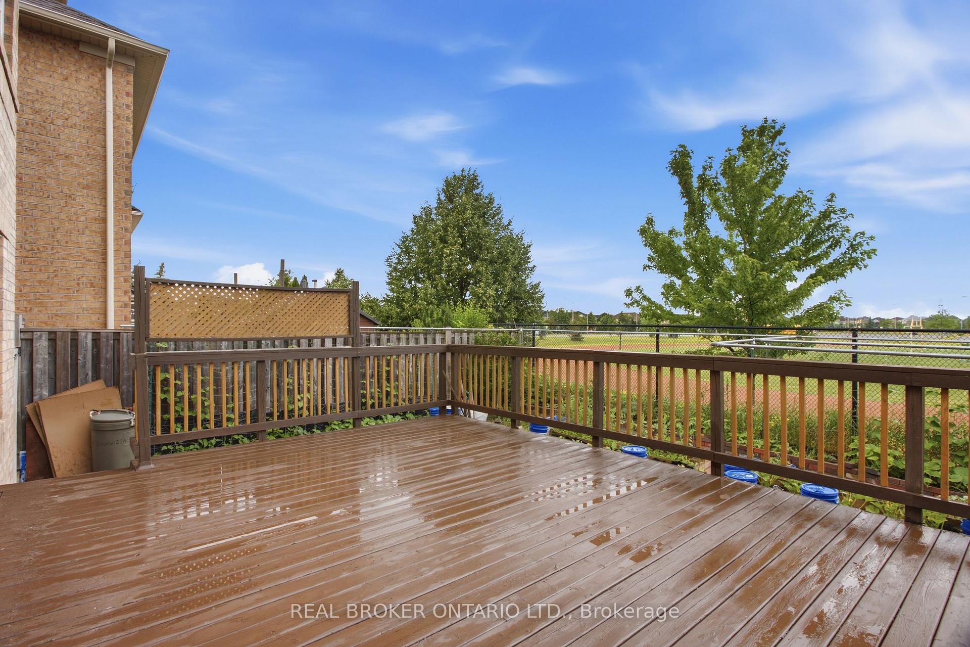 Photo 47 of 35 Bonavista Drive, Brampton, Credit Valley — HOMEH