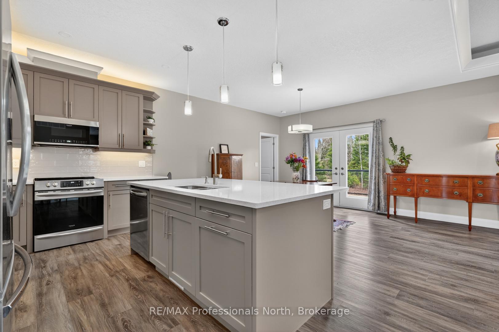 Photo 17 of 8 Bancroft Ridge Drive, Bancroft, Bancroft Ward — HOMEH