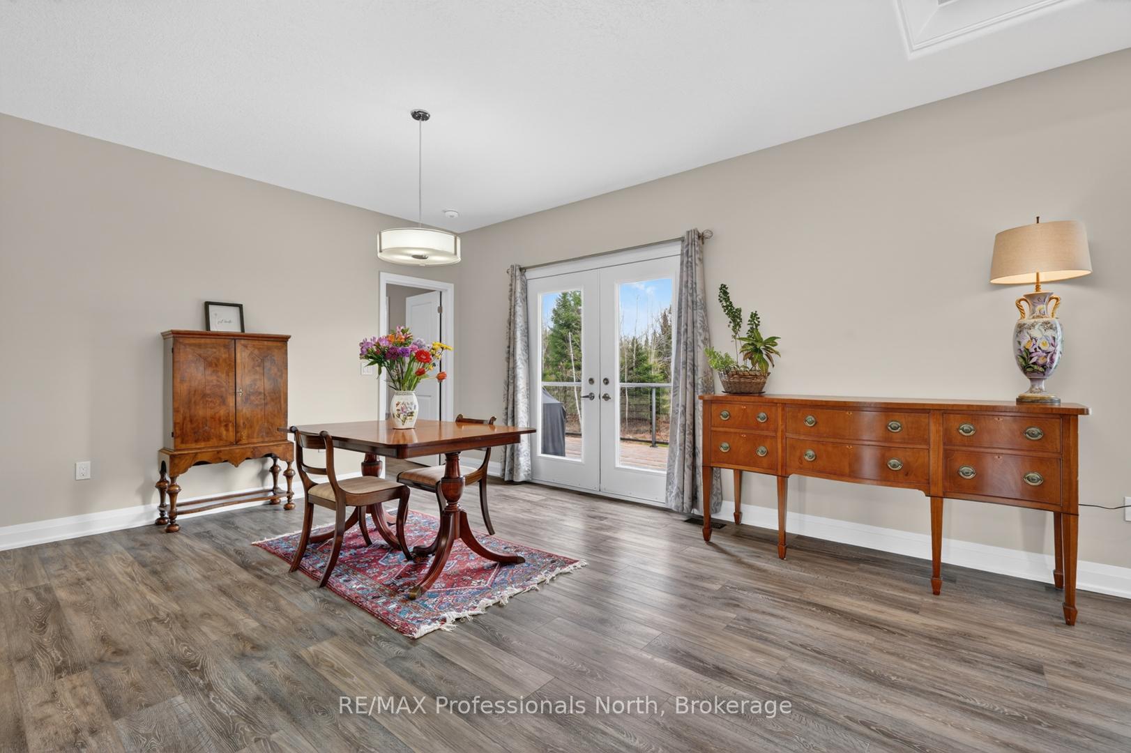 Photo 18 of 8 Bancroft Ridge Drive, Bancroft, Bancroft Ward — HOMEH