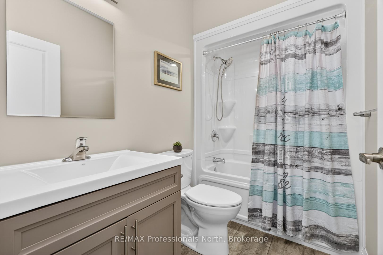Photo 29 of 8 Bancroft Ridge Drive, Bancroft, Bancroft Ward — HOMEH