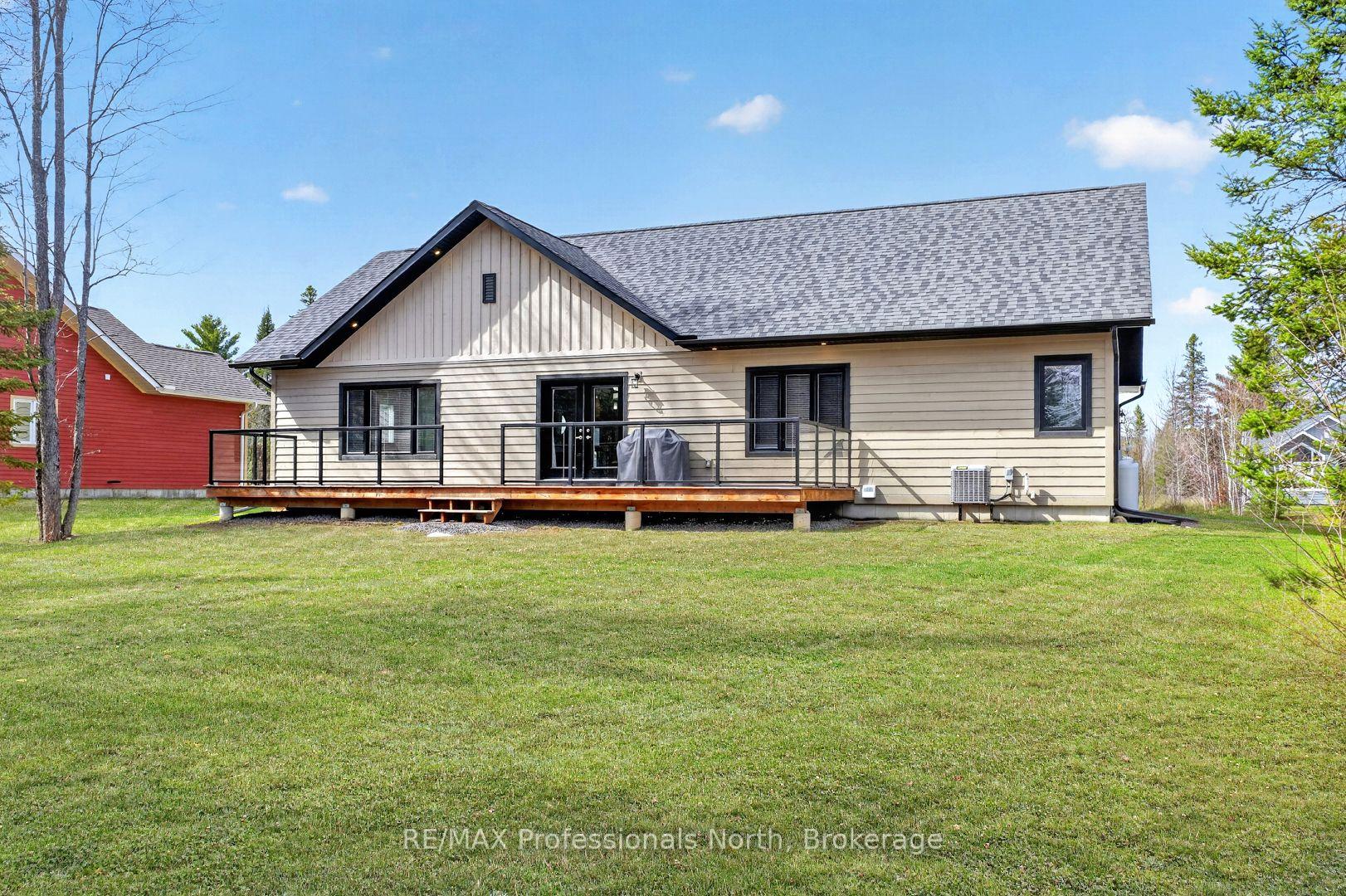 Photo 42 of 8 Bancroft Ridge Drive, Bancroft, Bancroft Ward — HOMEH