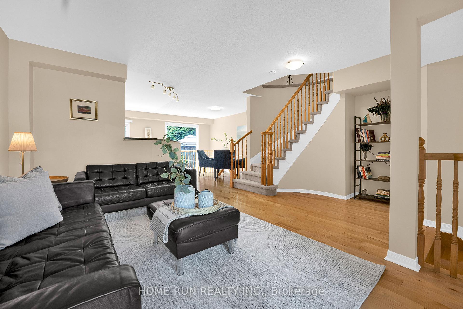 Photo 5 of 1103 Marconi Avenue, Ottawa, Kanata - Morgan's Grant/South March — HOMEH