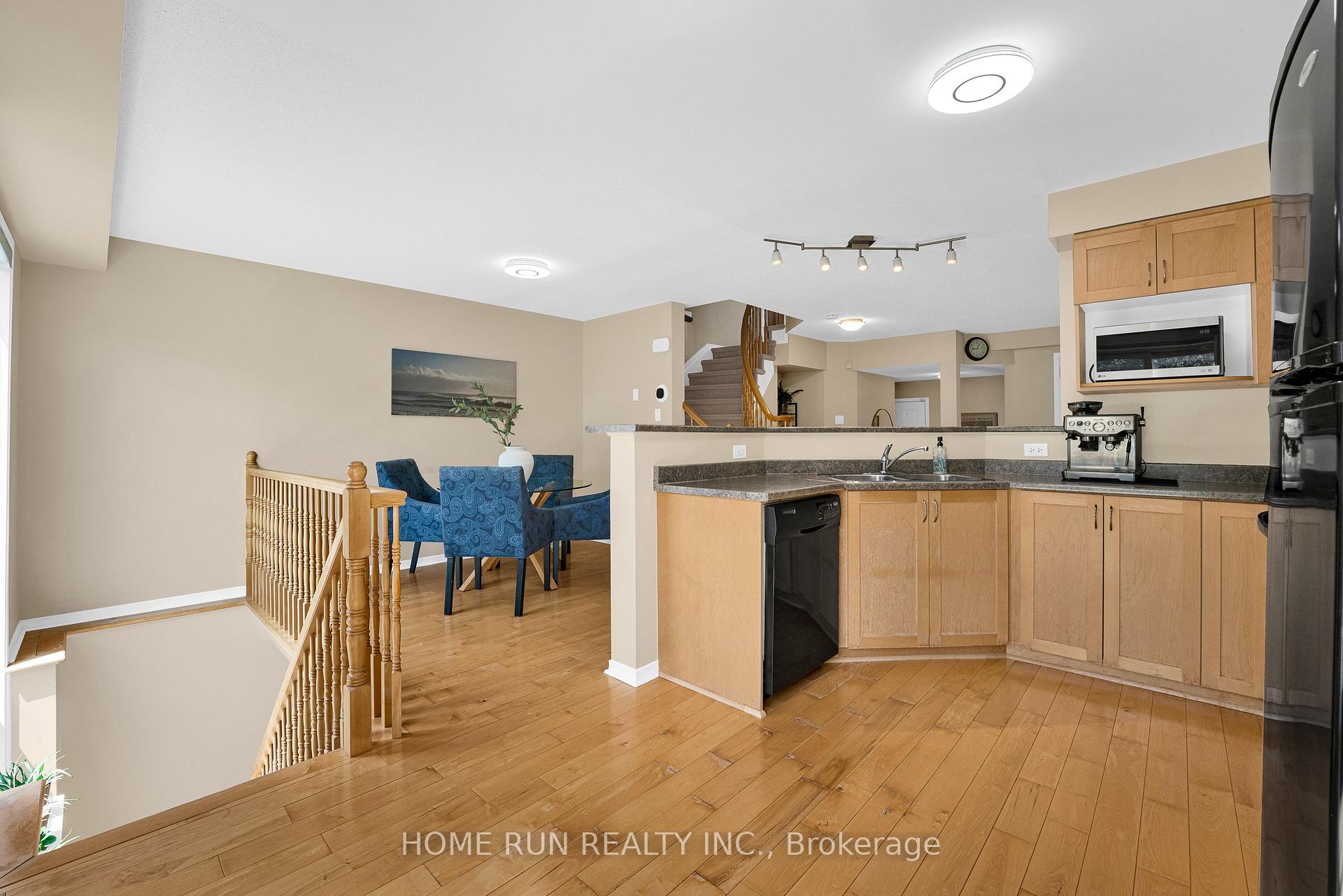 Photo 15 of 1103 Marconi Avenue, Ottawa, Kanata - Morgan's Grant/South March — HOMEH