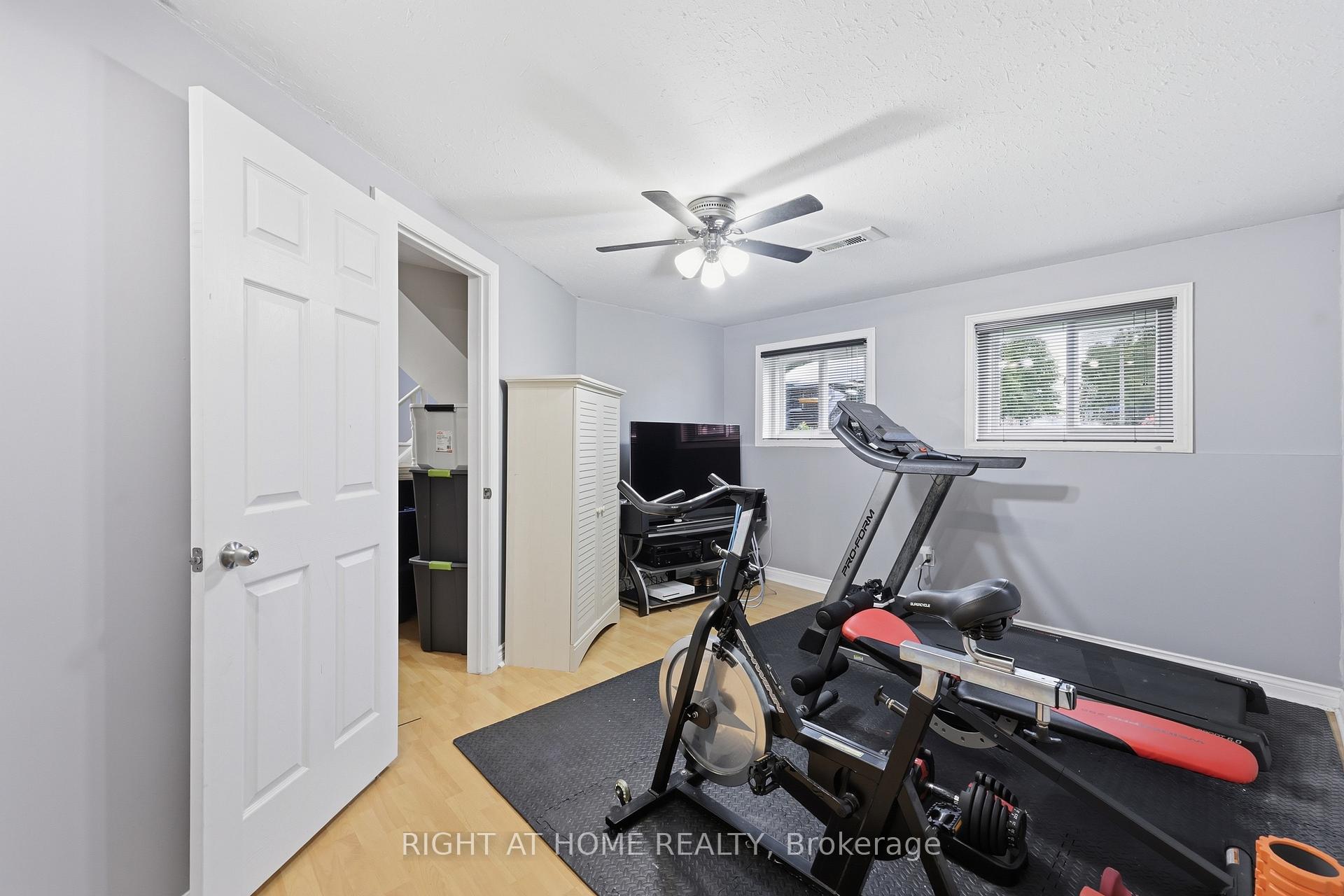 Photo 20 of 5709 Deerbrook Street, Niagara Falls, Oldfield — HOMEH