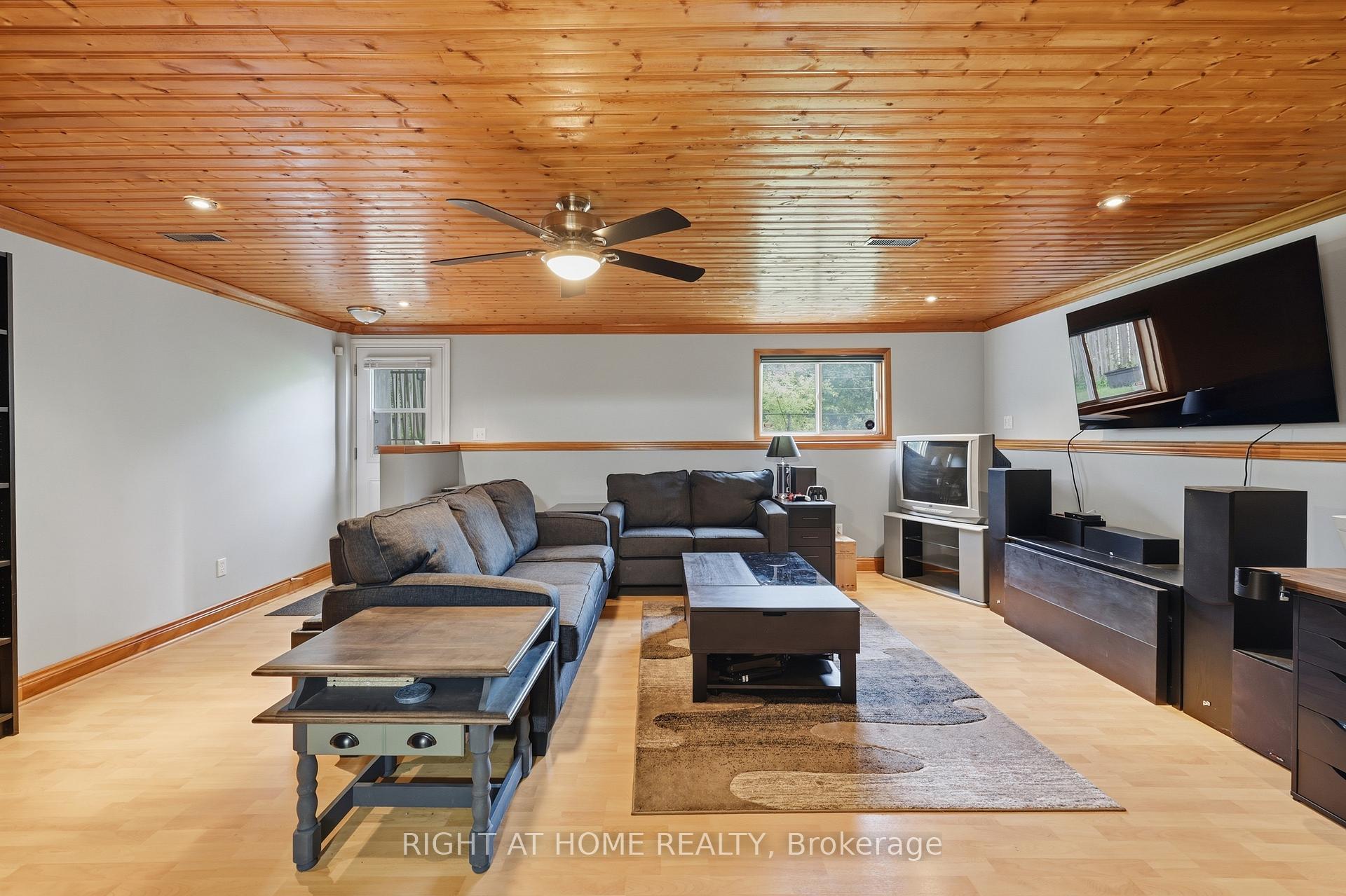 Photo 24 of 5709 Deerbrook Street, Niagara Falls, Oldfield — HOMEH