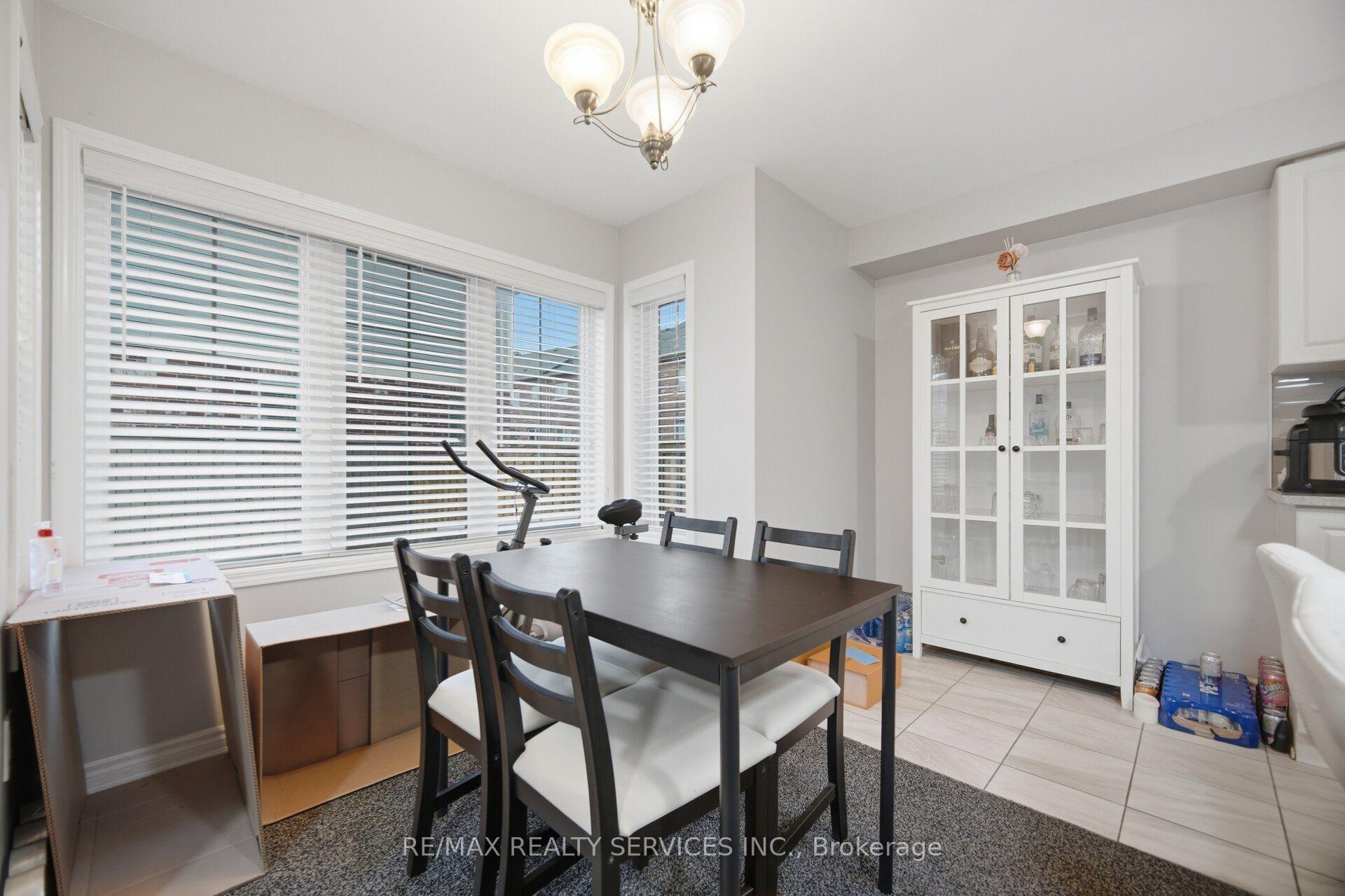Photo 21 of Unit Upper, 75 Benhurst Crescent, Brampton, Northwest Brampton — HOMEH