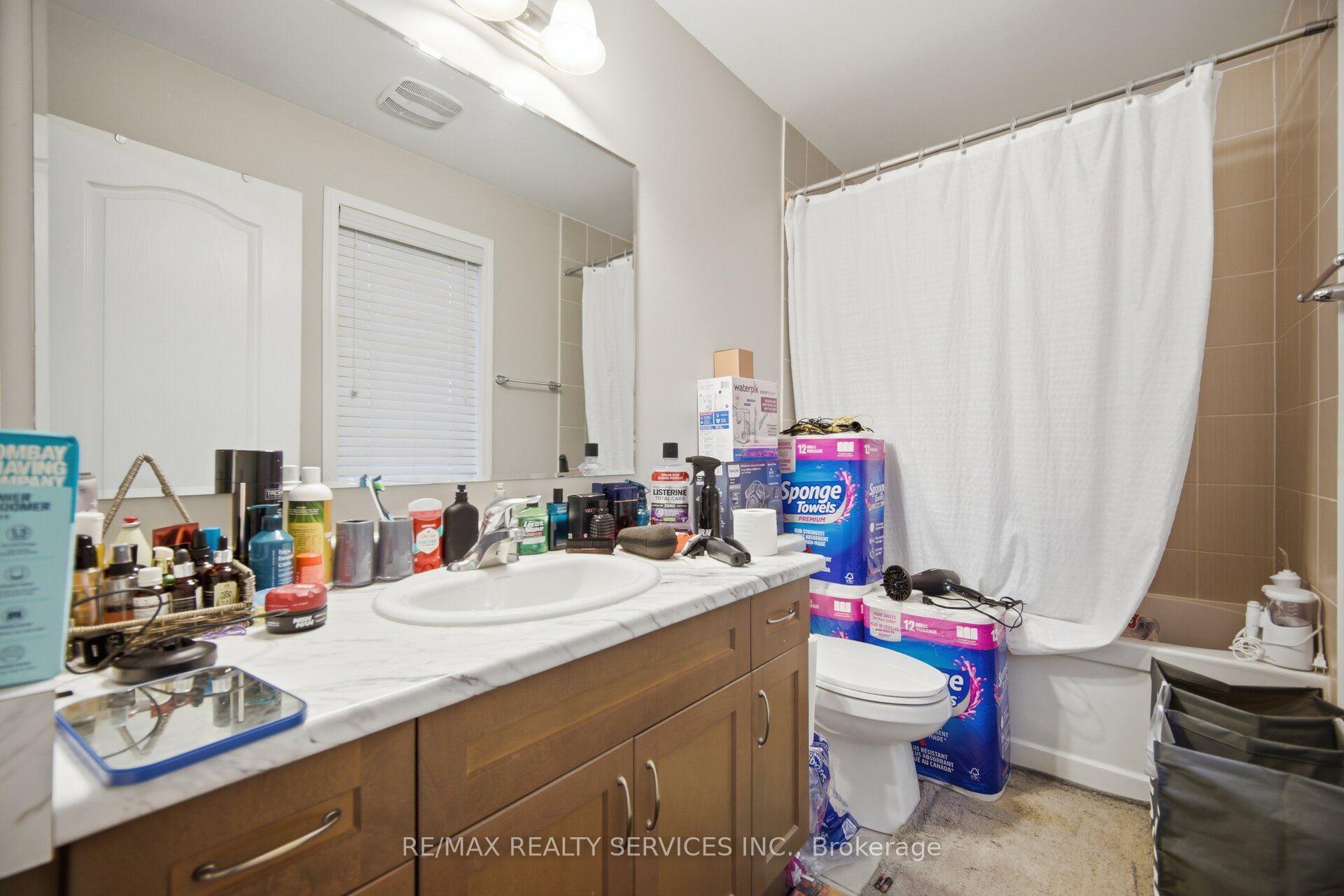 Photo 32 of Unit Upper, 75 Benhurst Crescent, Brampton, Northwest Brampton — HOMEH