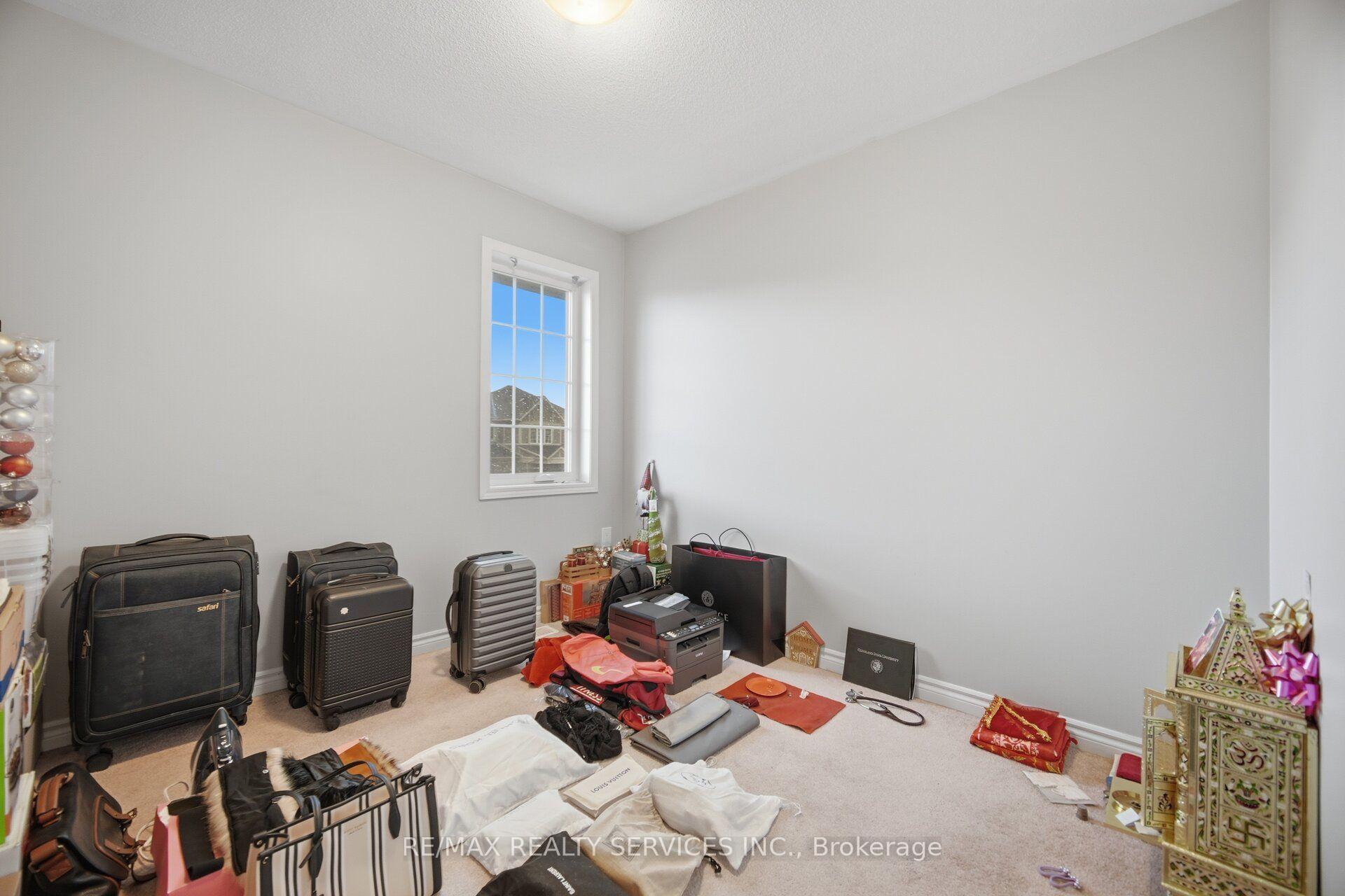 Photo 36 of Unit Upper, 75 Benhurst Crescent, Brampton, Northwest Brampton — HOMEH