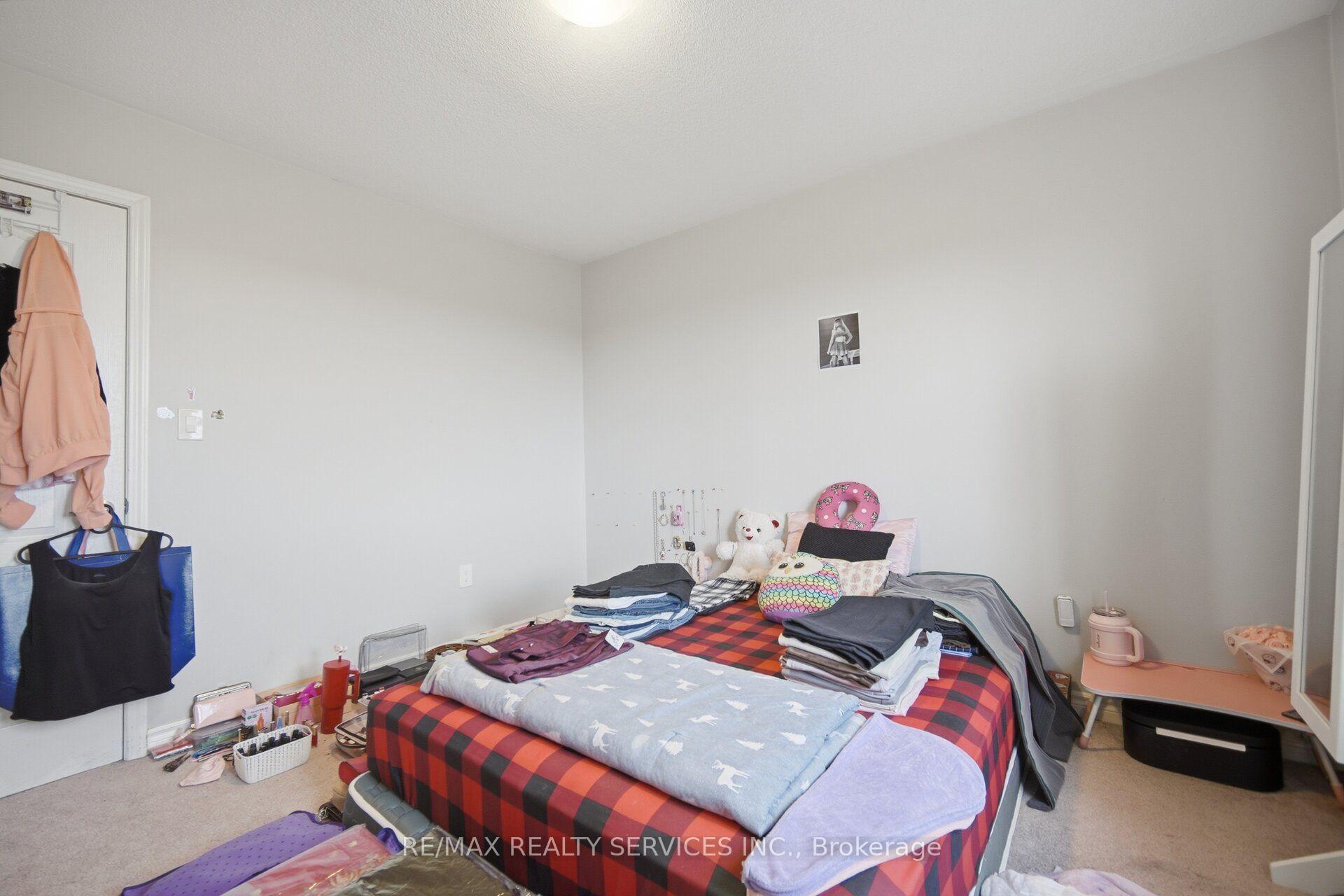 Photo 39 of Unit Upper, 75 Benhurst Crescent, Brampton, Northwest Brampton — HOMEH