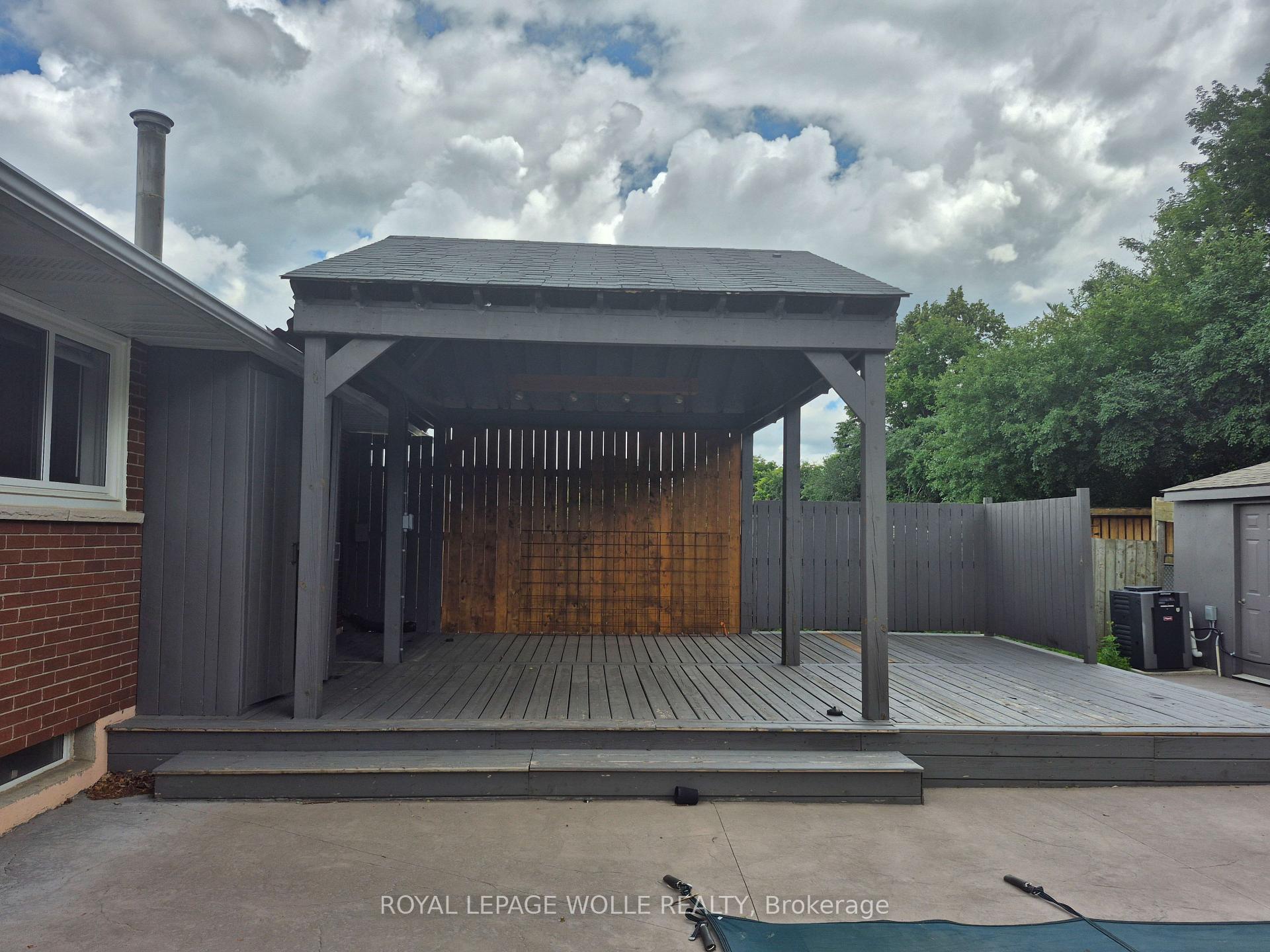 Photo 27 of 154 Appalachian Crescent, Kitchener, Alpine — HOMEH