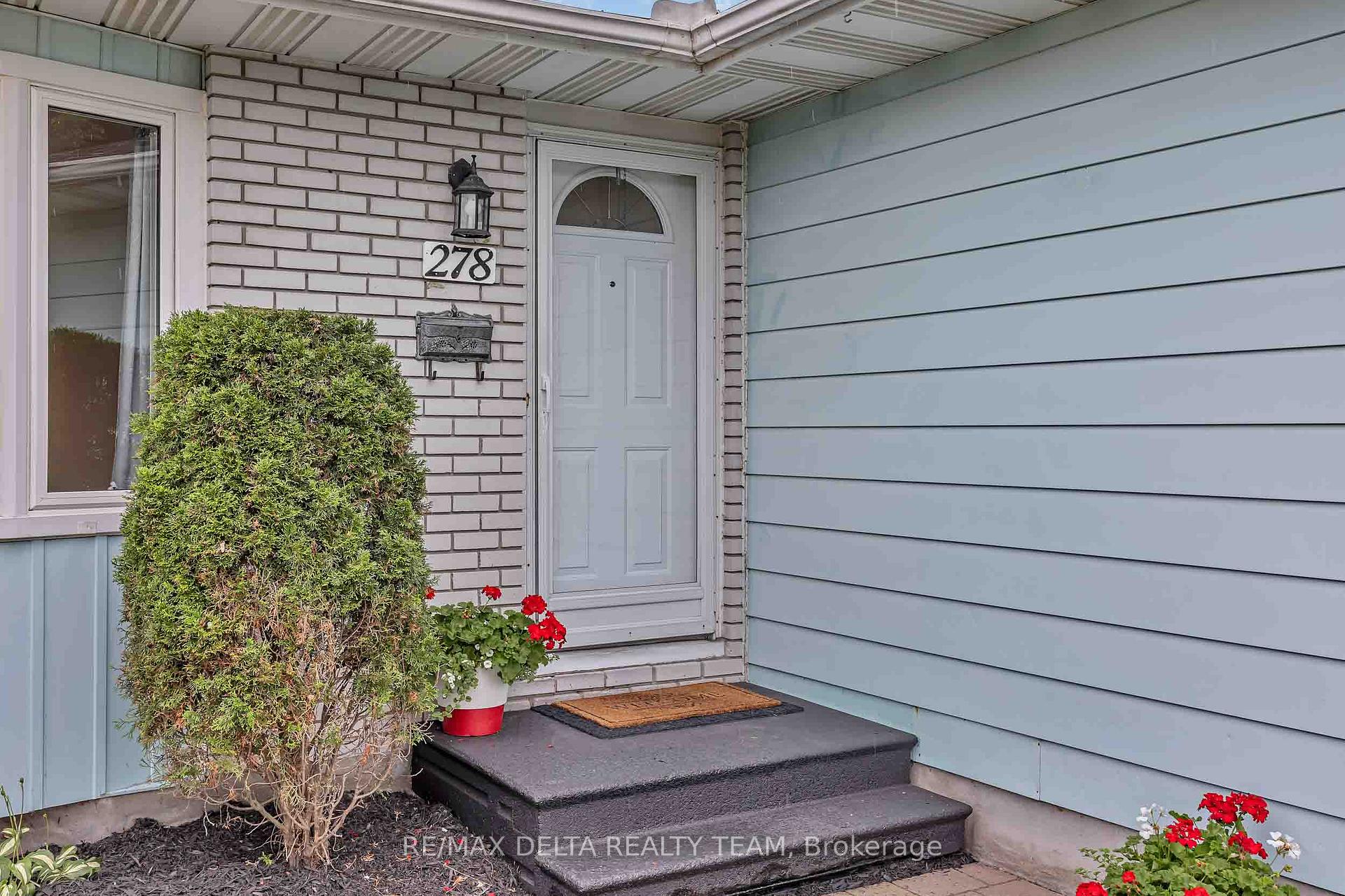 Photo 2 of 278 Gleneagles Avenue, Ottawa, Bilberry Creek/Queenswood Heights — HOMEH