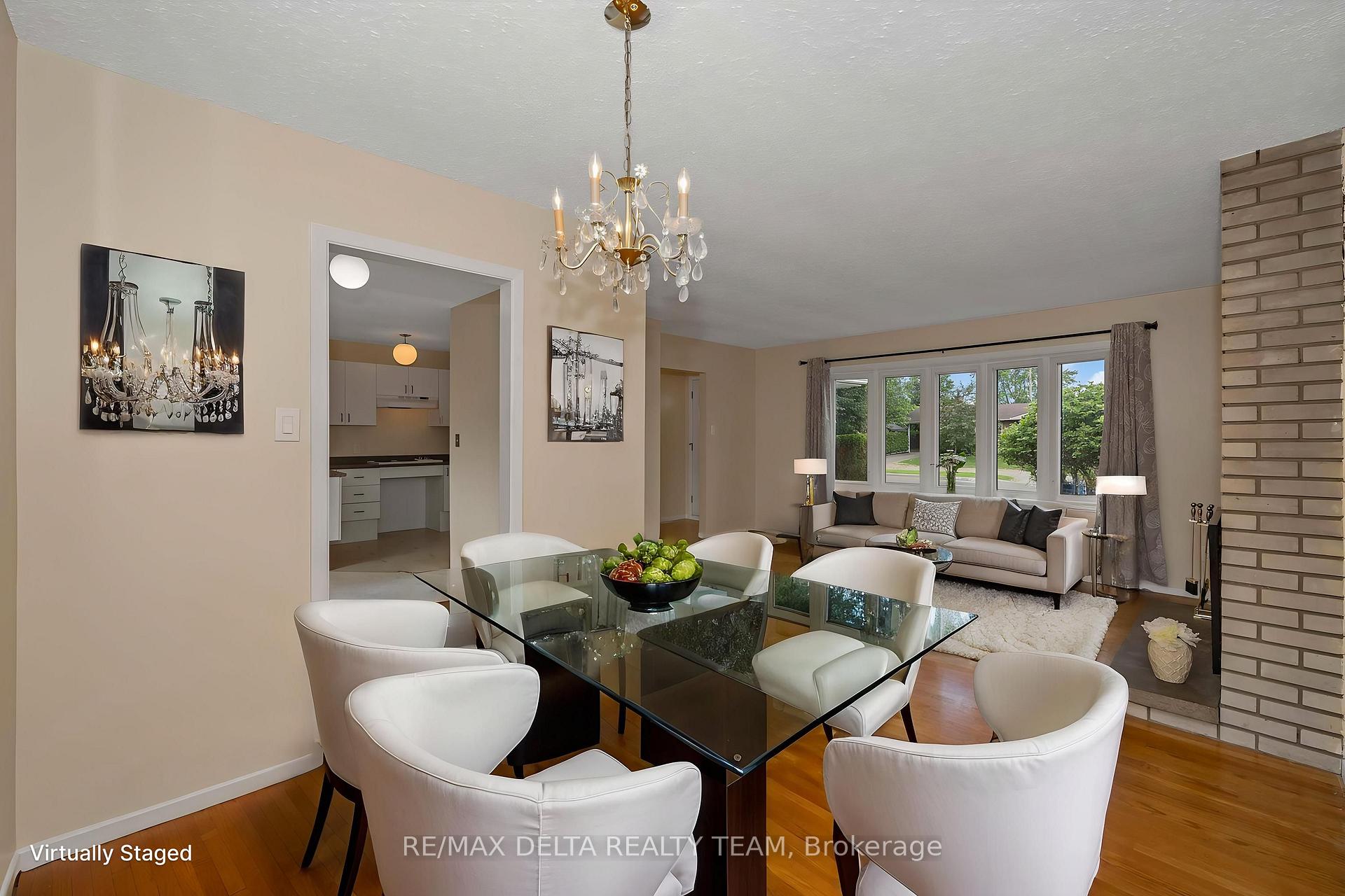 Photo 8 of 278 Gleneagles Avenue, Ottawa, Bilberry Creek/Queenswood Heights — HOMEH