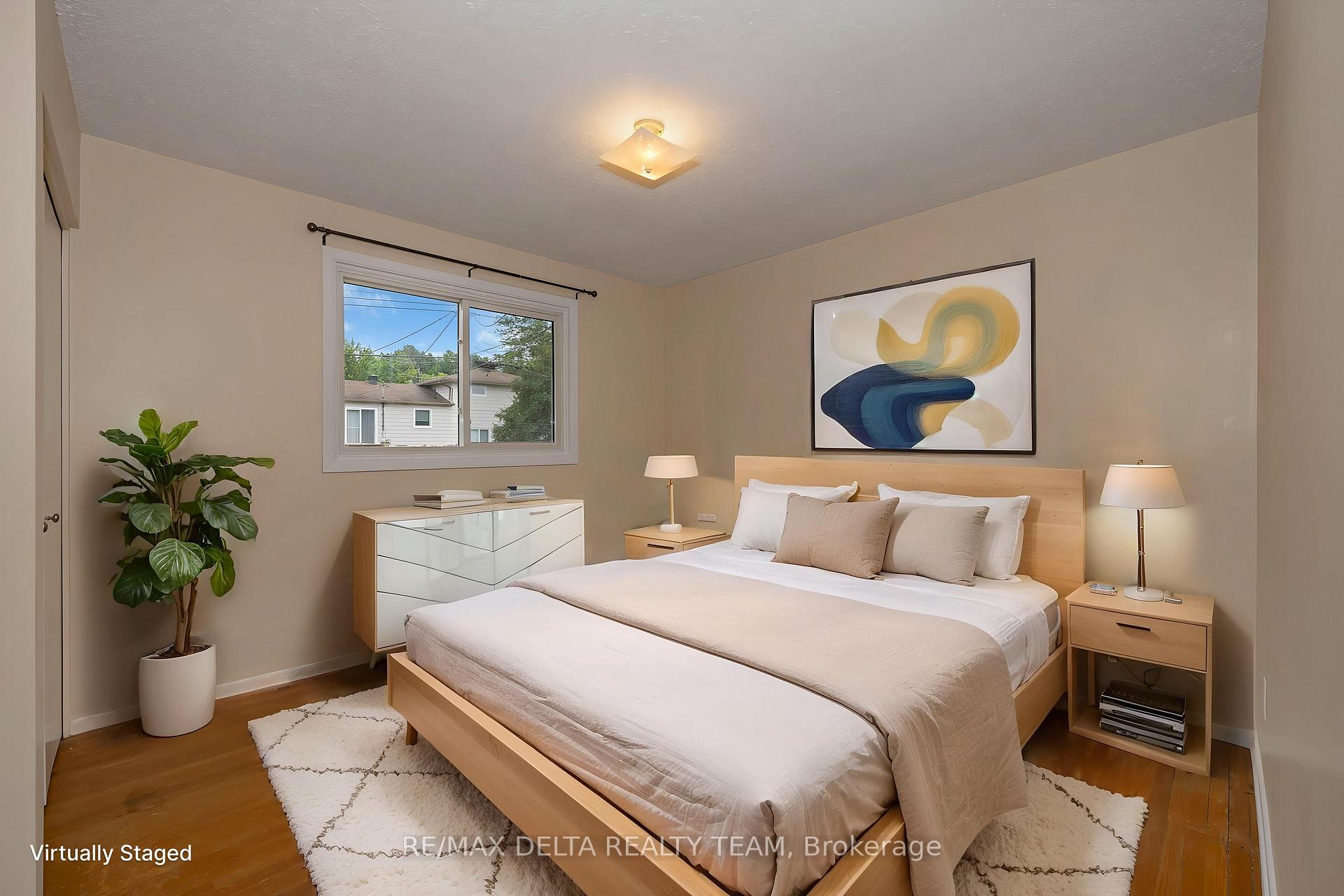 Photo 14 of 278 Gleneagles Avenue, Ottawa, Bilberry Creek/Queenswood Heights — HOMEH