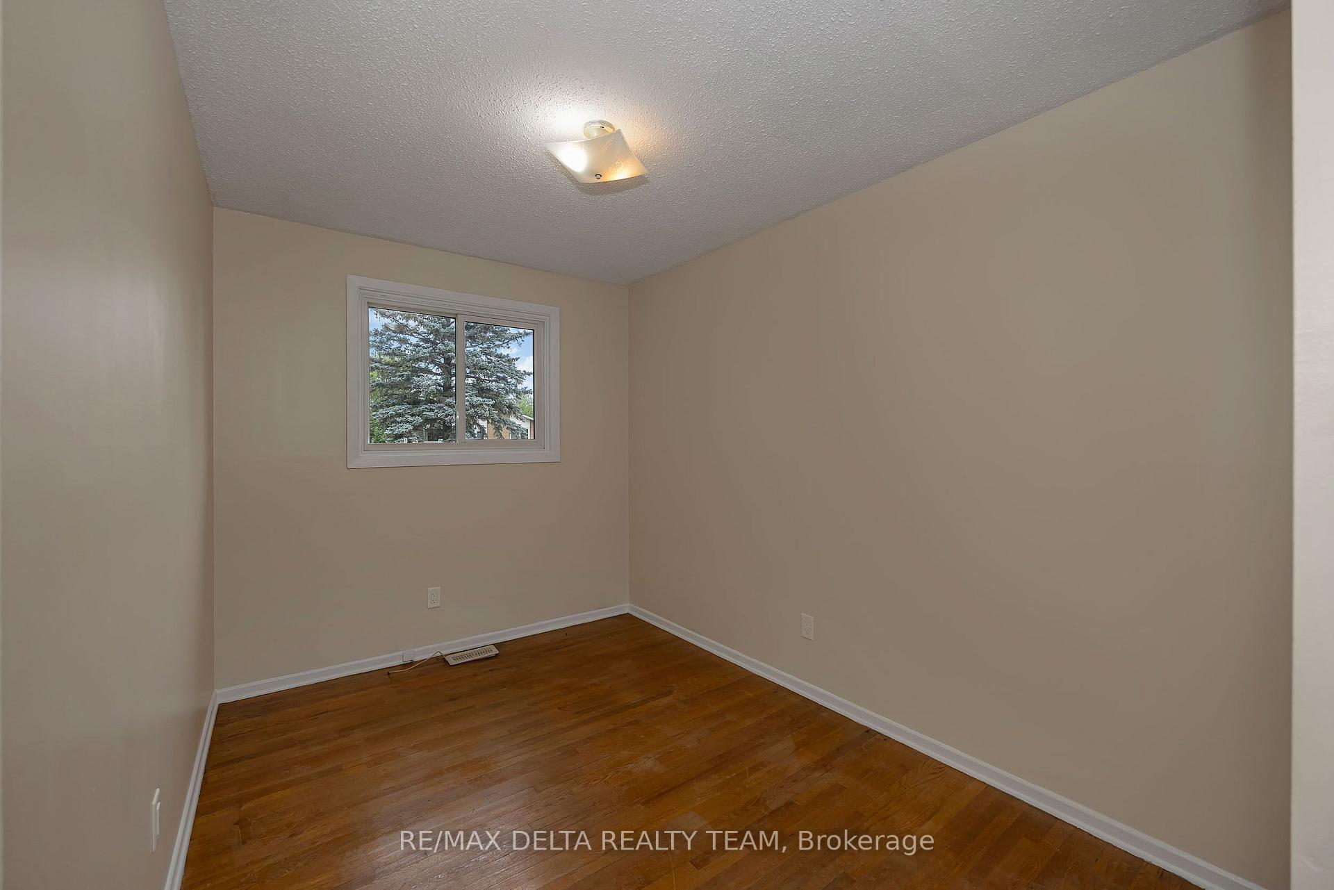 Photo 21 of 278 Gleneagles Avenue, Ottawa, Bilberry Creek/Queenswood Heights — HOMEH