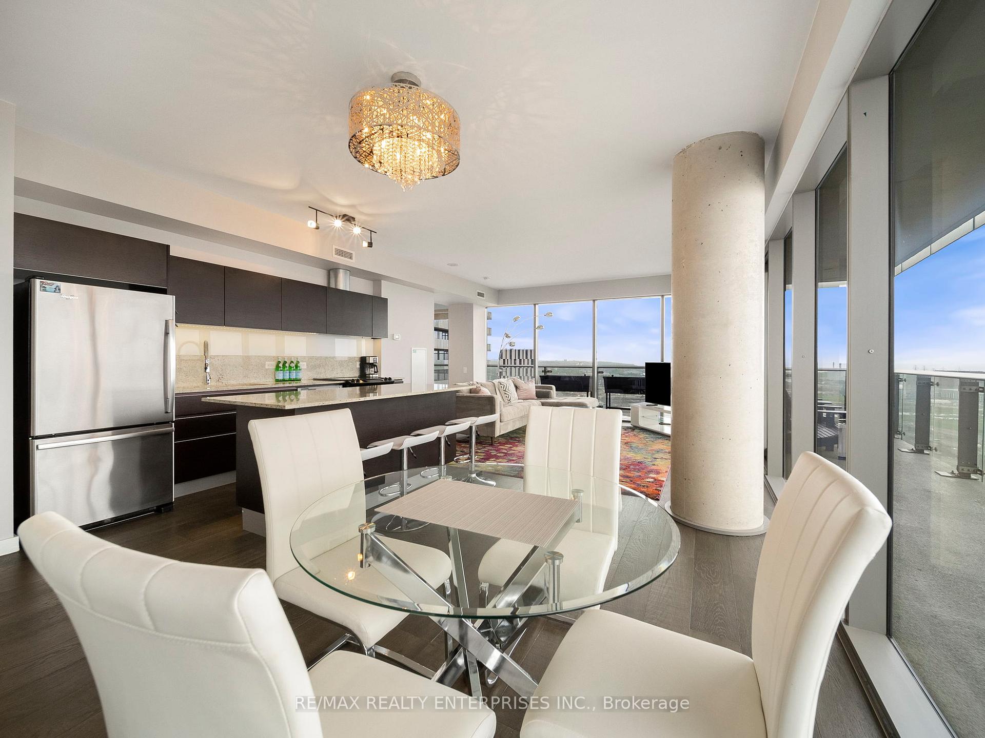 Photo 6 of Unit 2606, 70 Distillery Lane, Toronto, Waterfront Communities — HOMEH