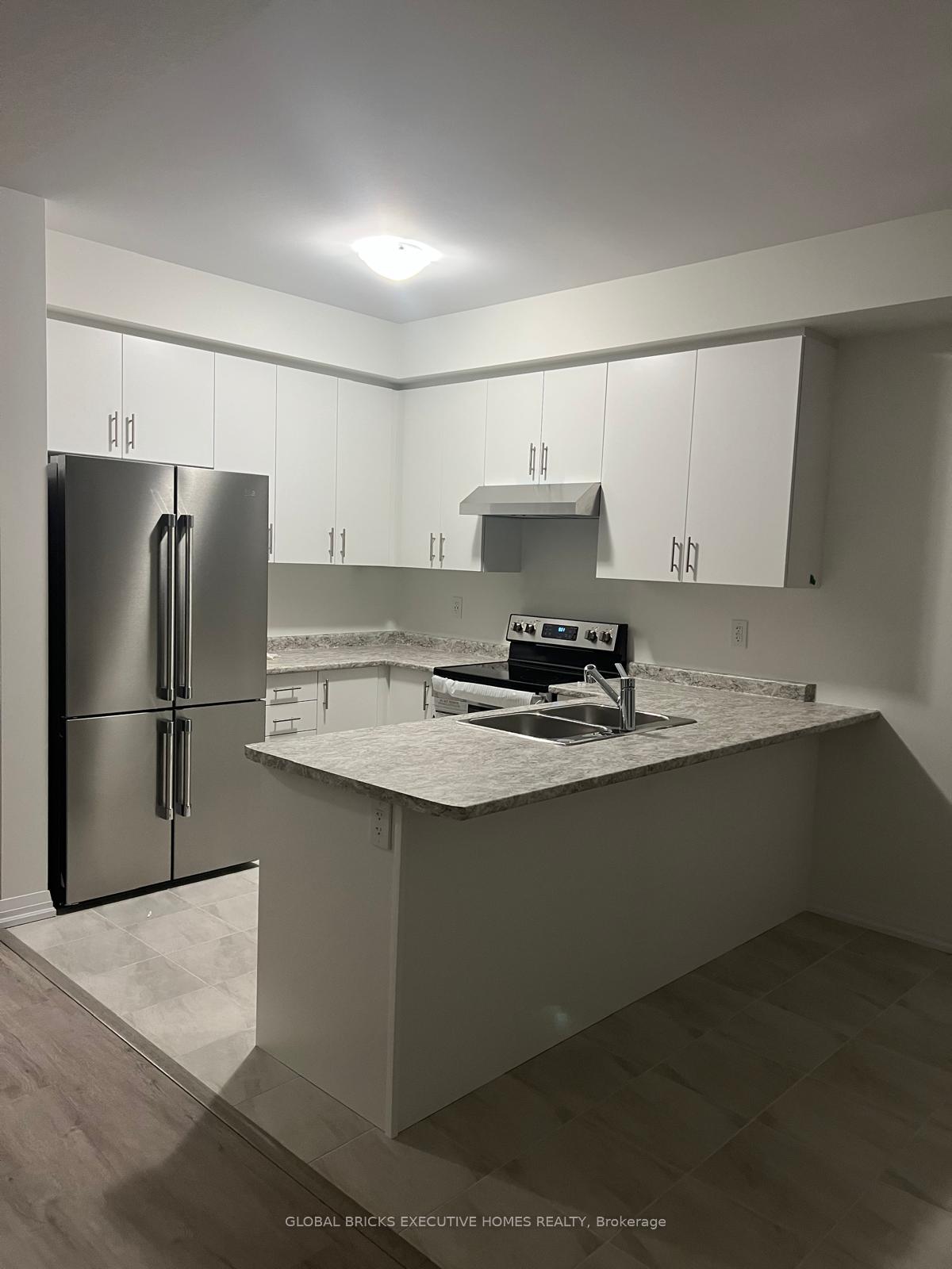 Photo 3 of 303 Starlight Avenue, Woolwich, Breslau — HOMEH