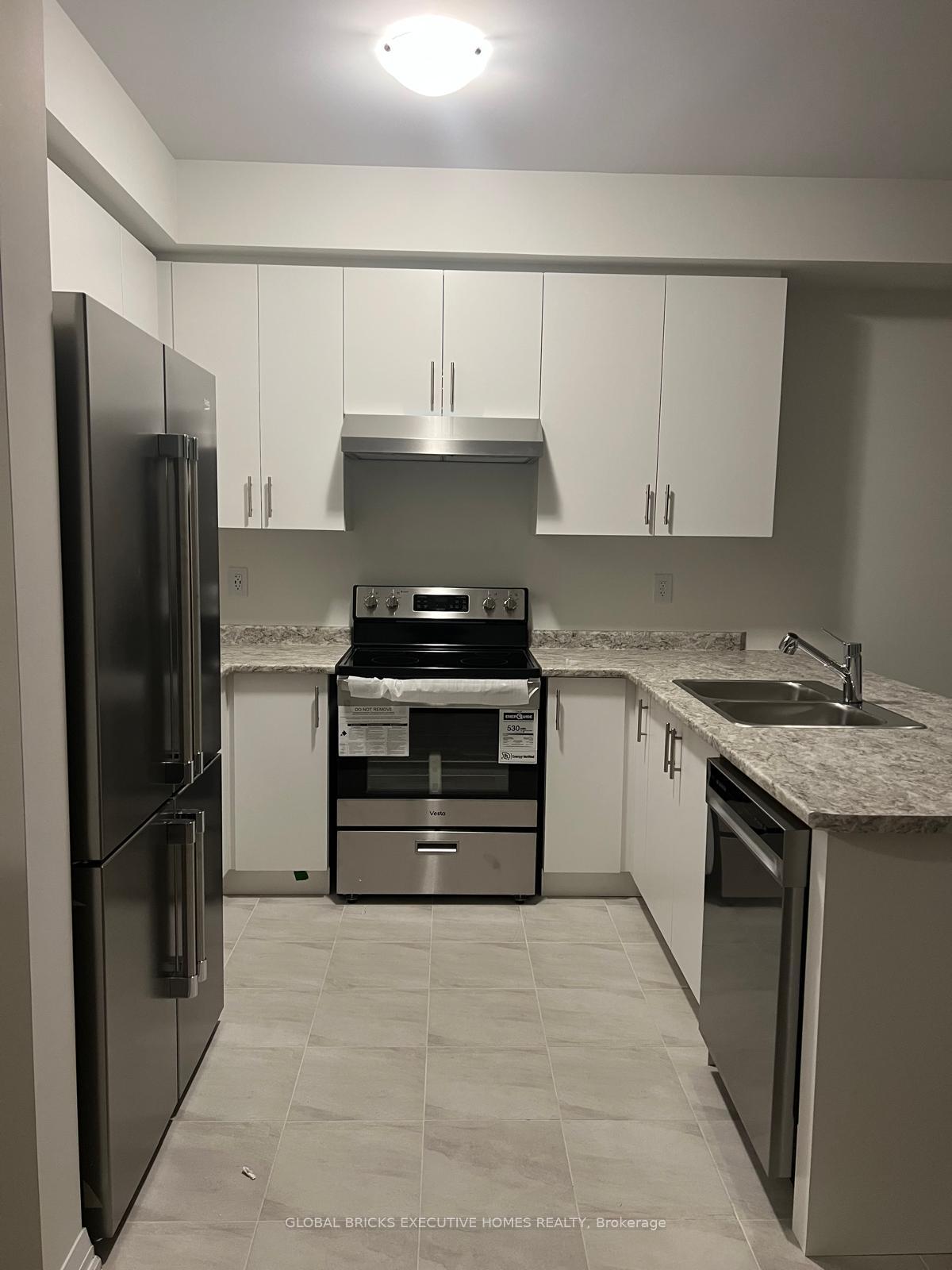 Photo 5 of 303 Starlight Avenue, Woolwich, Breslau — HOMEH