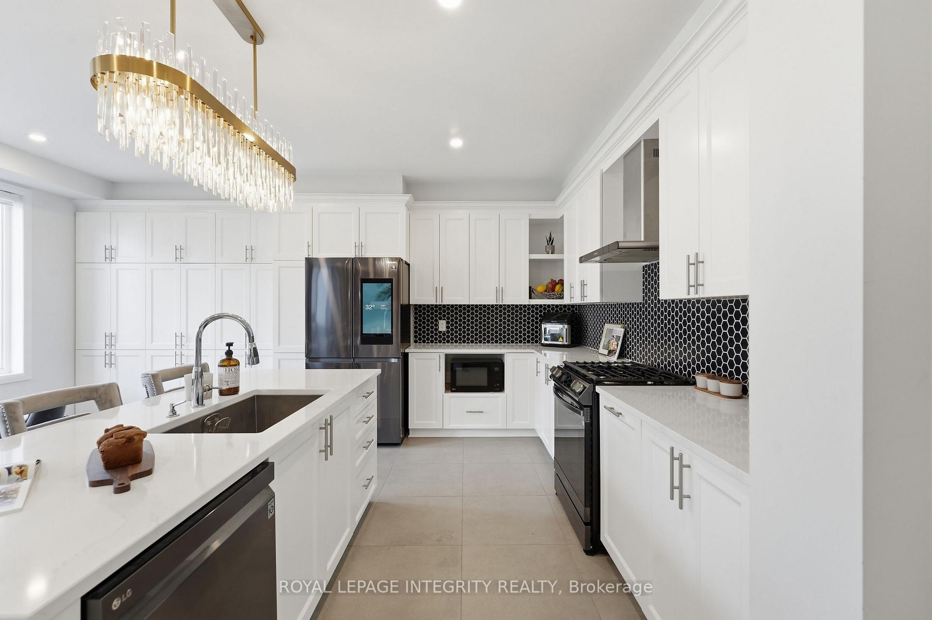 Photo 21 of 90 Coco Place, Ottawa, Kanata - Kanata Lakes/Heritage Hills — HOMEH