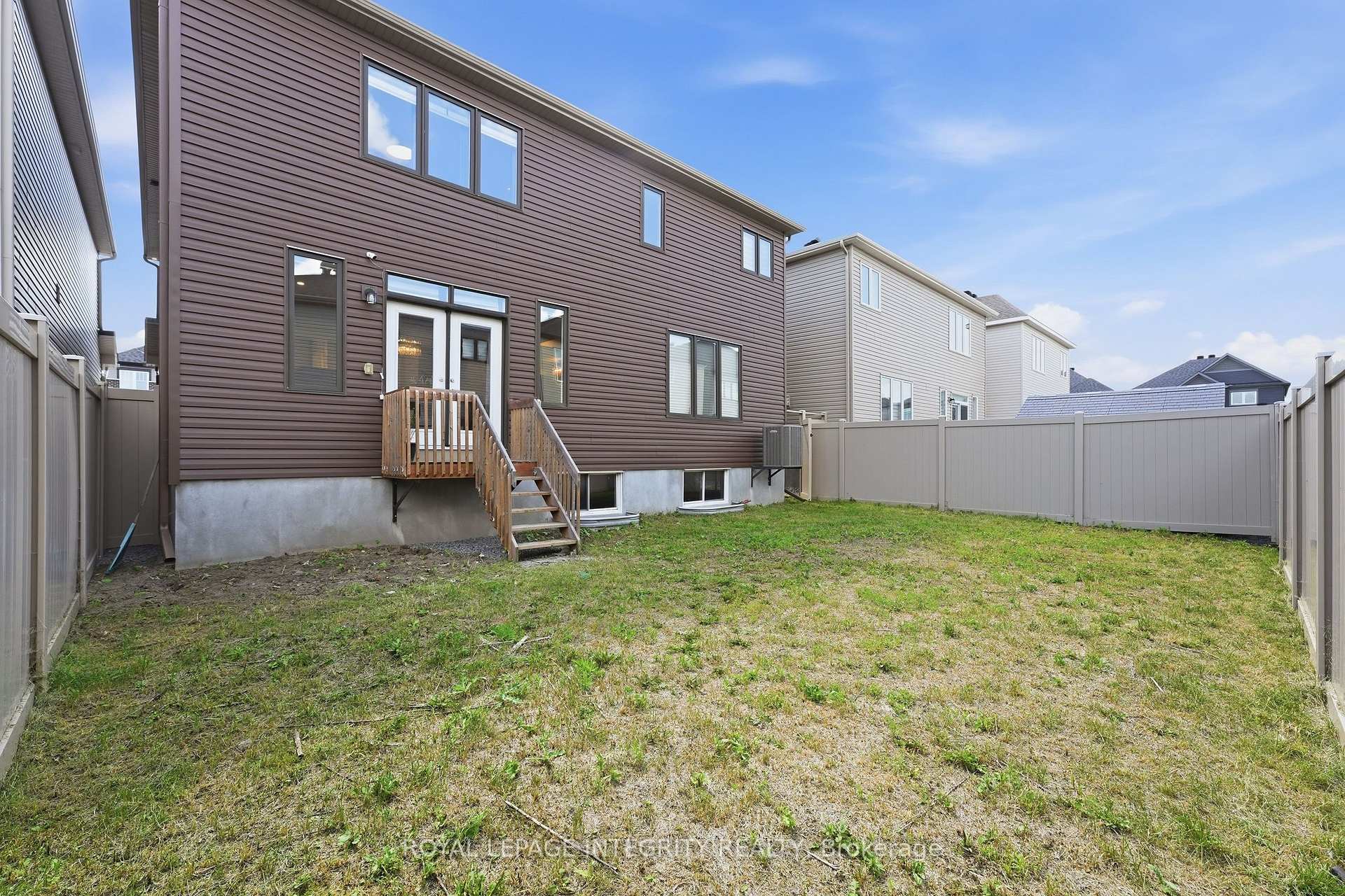 Photo 46 of 90 Coco Place, Ottawa, Kanata - Kanata Lakes/Heritage Hills — HOMEH