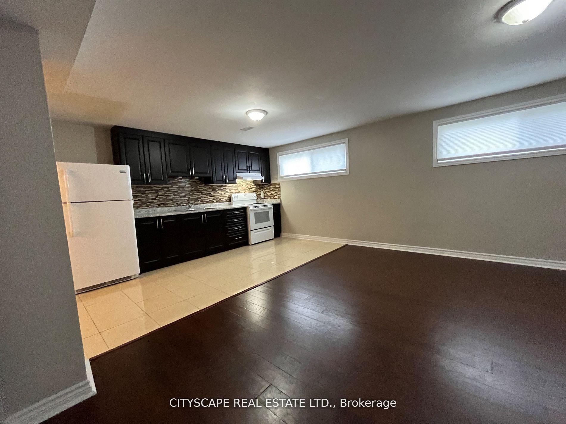 Photo 2 of Unit Bsmt, 2 Leslie Street, Brampton, Northwood Park — HOMEH