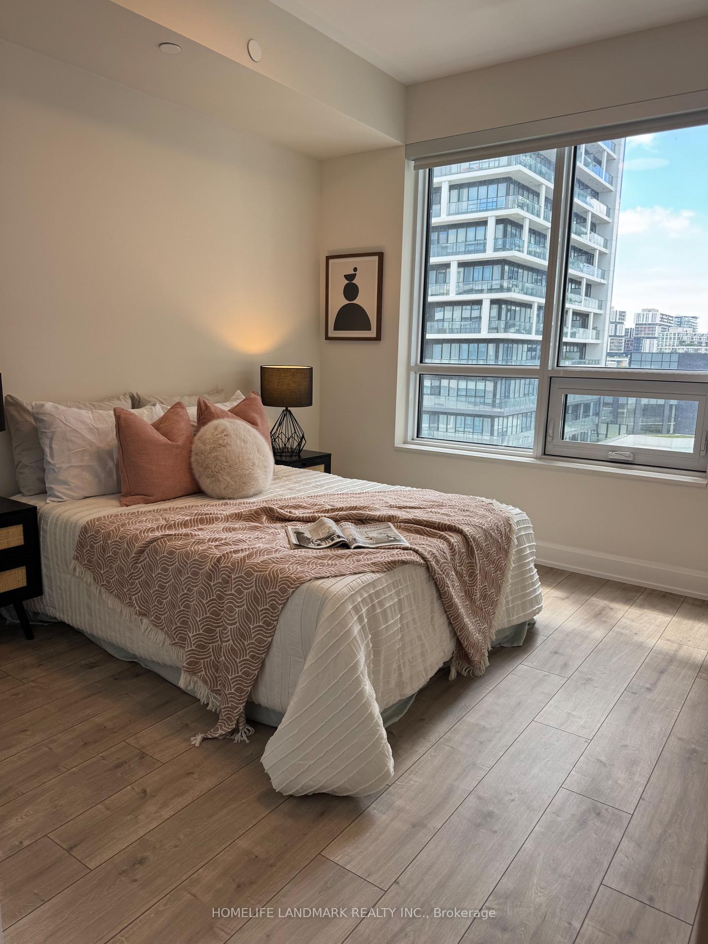 Photo 4 of Unit 629, 38 Water Walk Drive, Markham, Unionville — HOMEH