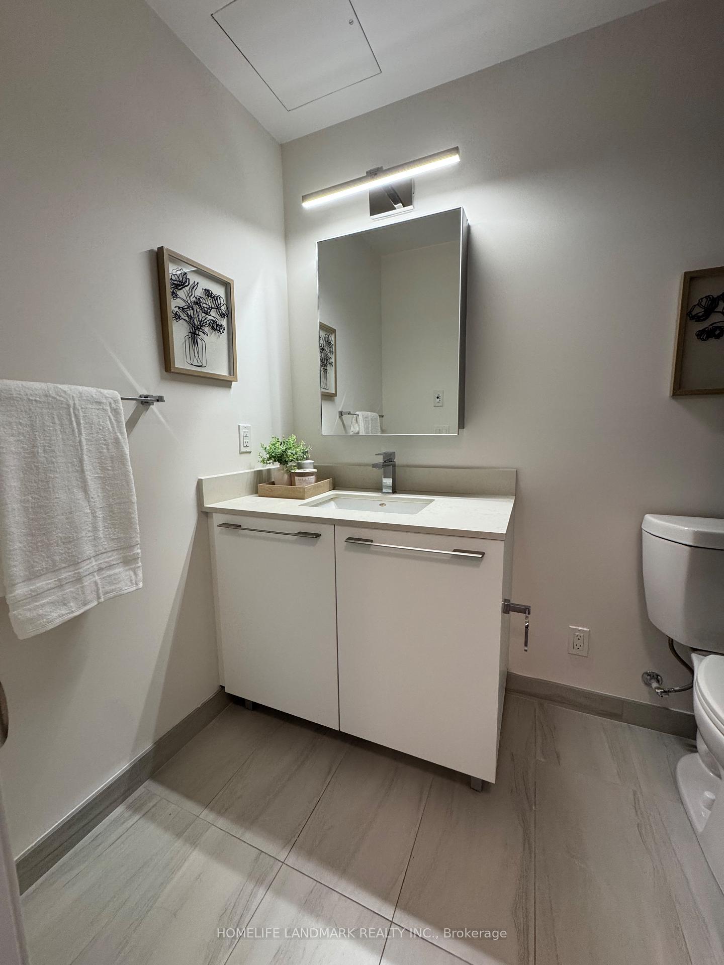 Photo 6 of Unit 629, 38 Water Walk Drive, Markham, Unionville — HOMEH