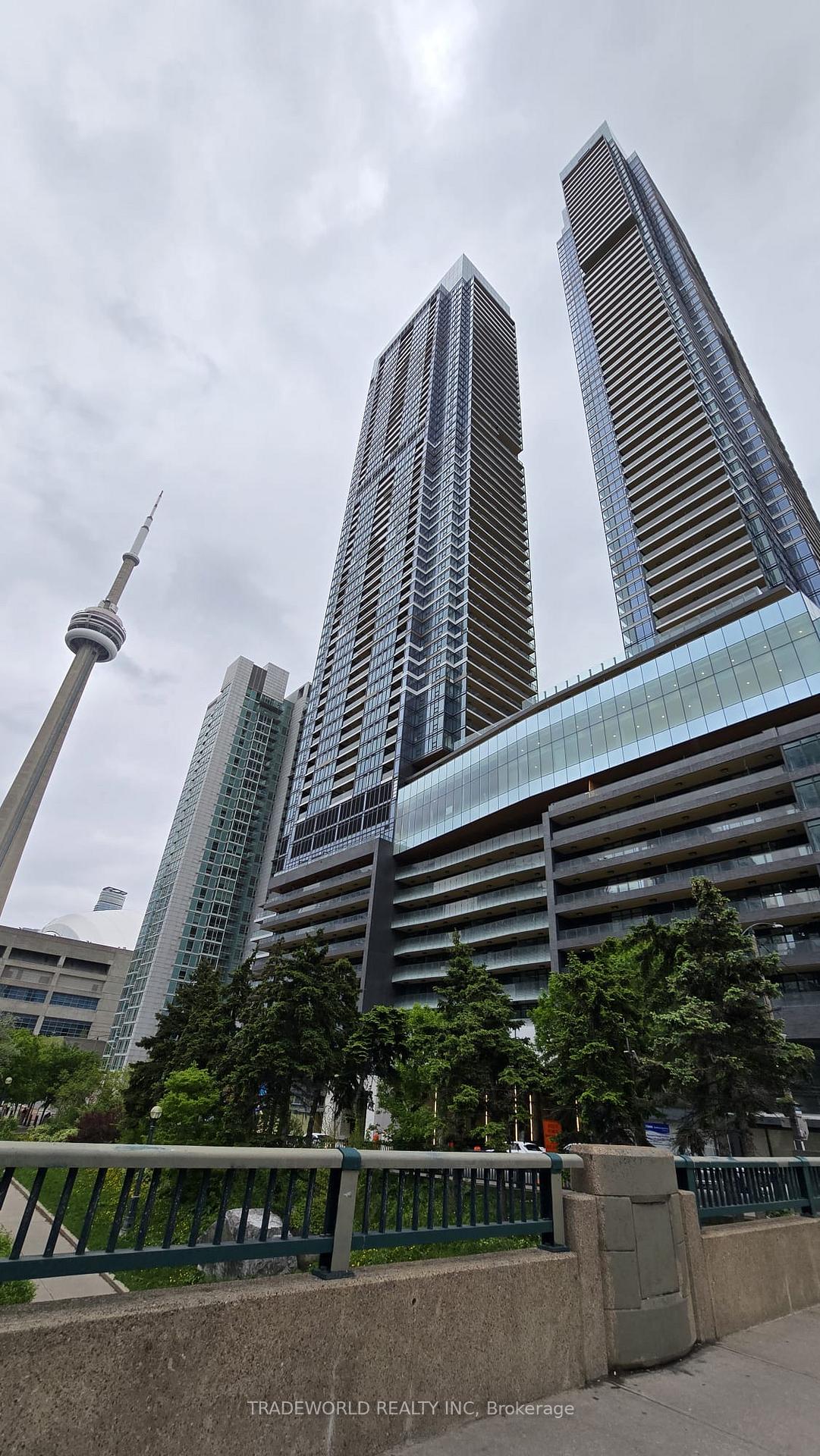 Front of Unit 1809, 3 Concord Cityplace Way
