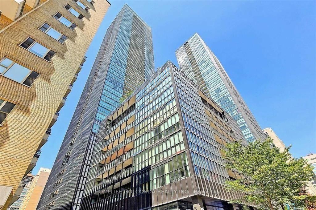 Photo 1 of Unit 404, 101 Charles Street E, Toronto, Church-Yonge Corridor — HOMEH