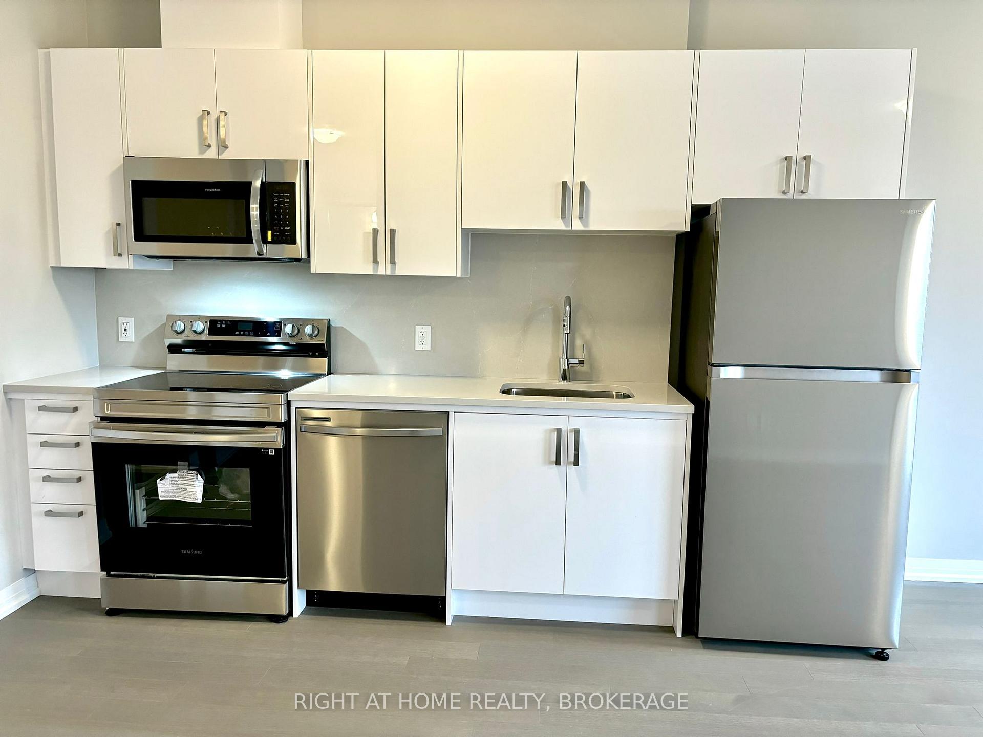 Photo 4 of Unit 301, 3285 Carding Mill Trail, Oakville, Glenorchy — HOMEH