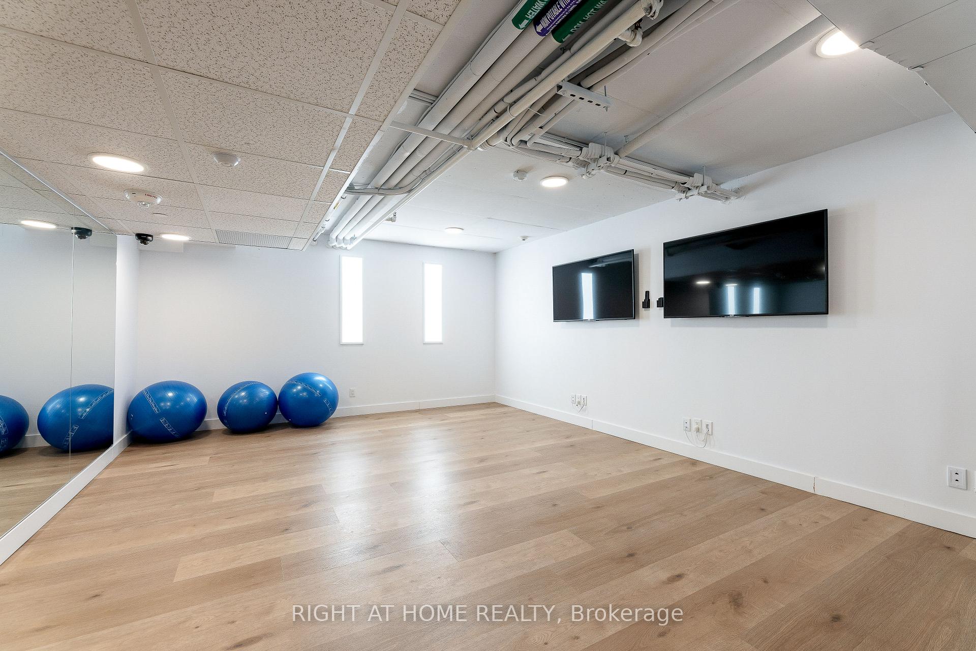 Photo 5 of Unit 314, 897 College Street W, Toronto, Palmerston-Little Italy — HOMEH