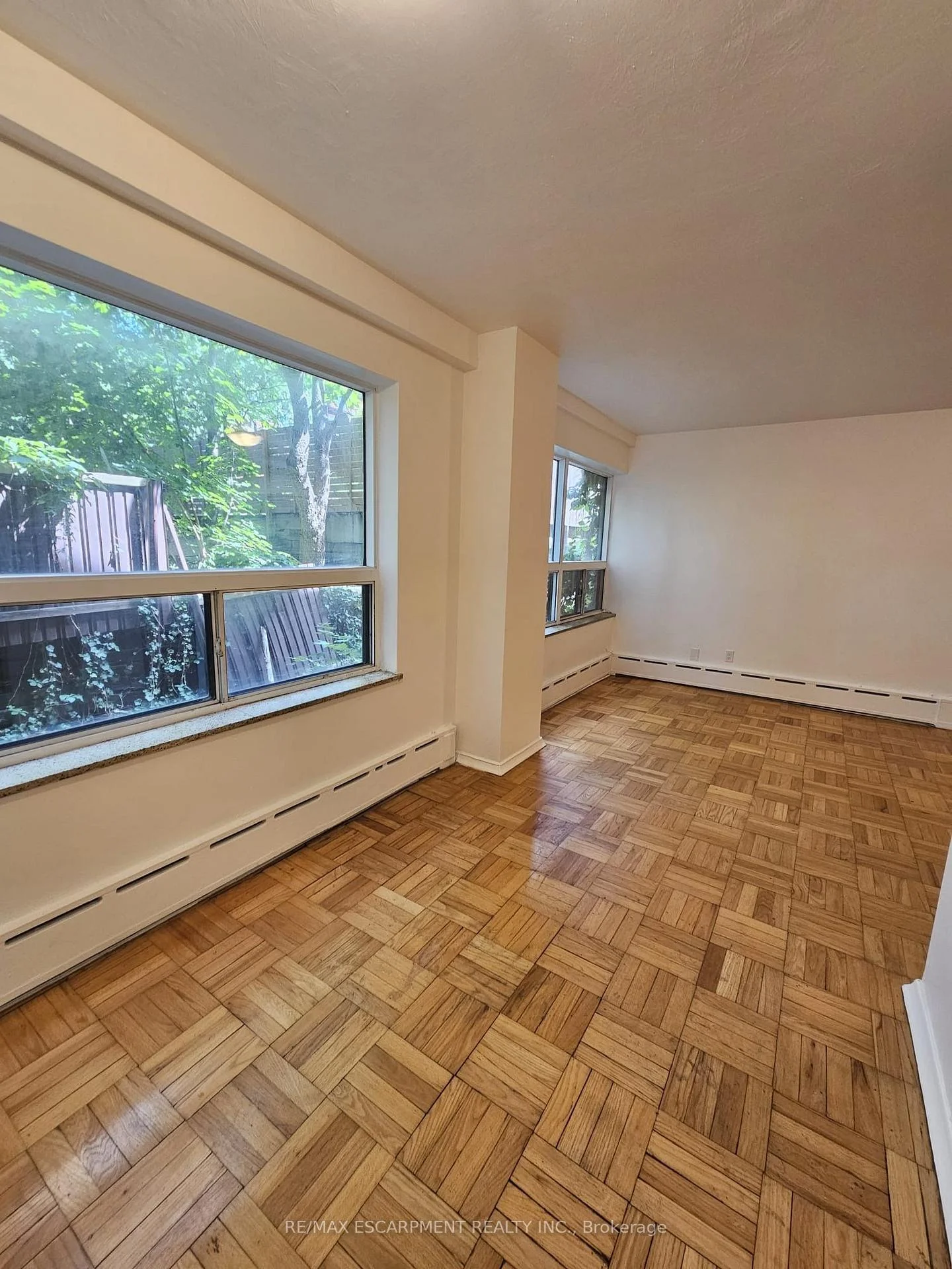Photo 23 of Unit 107, 325A James Street S, Hamilton, Durand — HOMEH