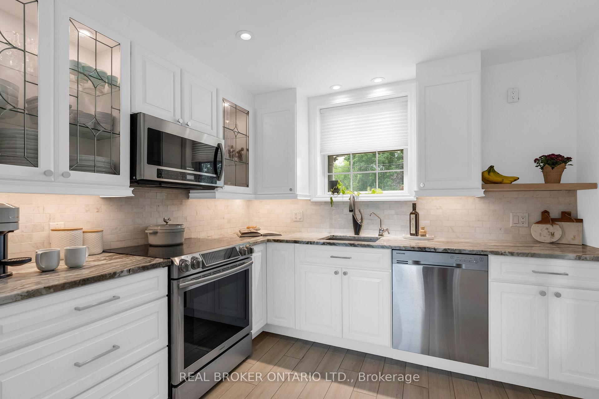 Photo 8 of 17265 50 Highway, Caledon, Palgrave — HOMEH