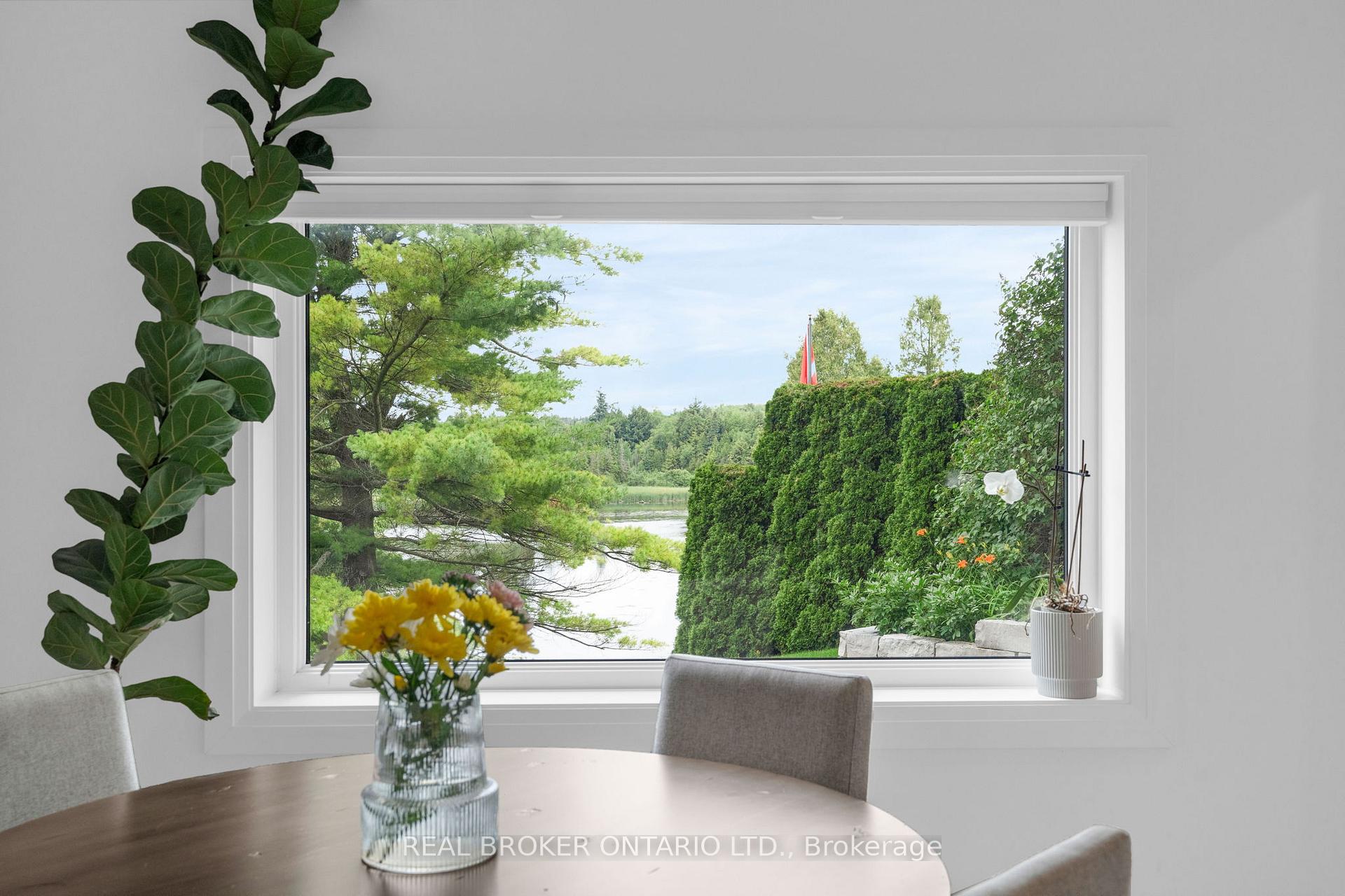 Photo 11 of 17265 50 Highway, Caledon, Palgrave — HOMEH