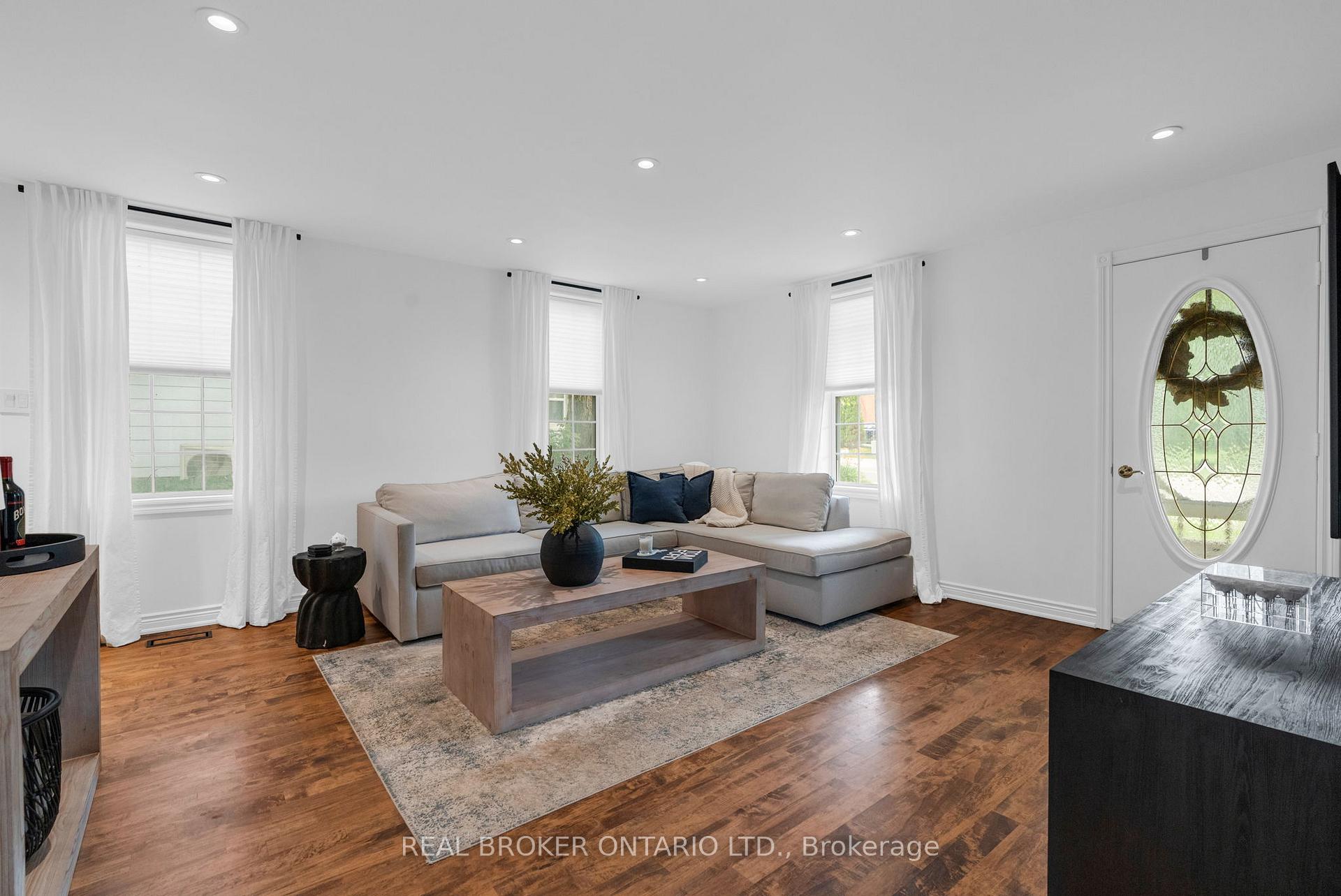 Photo 13 of 17265 50 Highway, Caledon, Palgrave — HOMEH