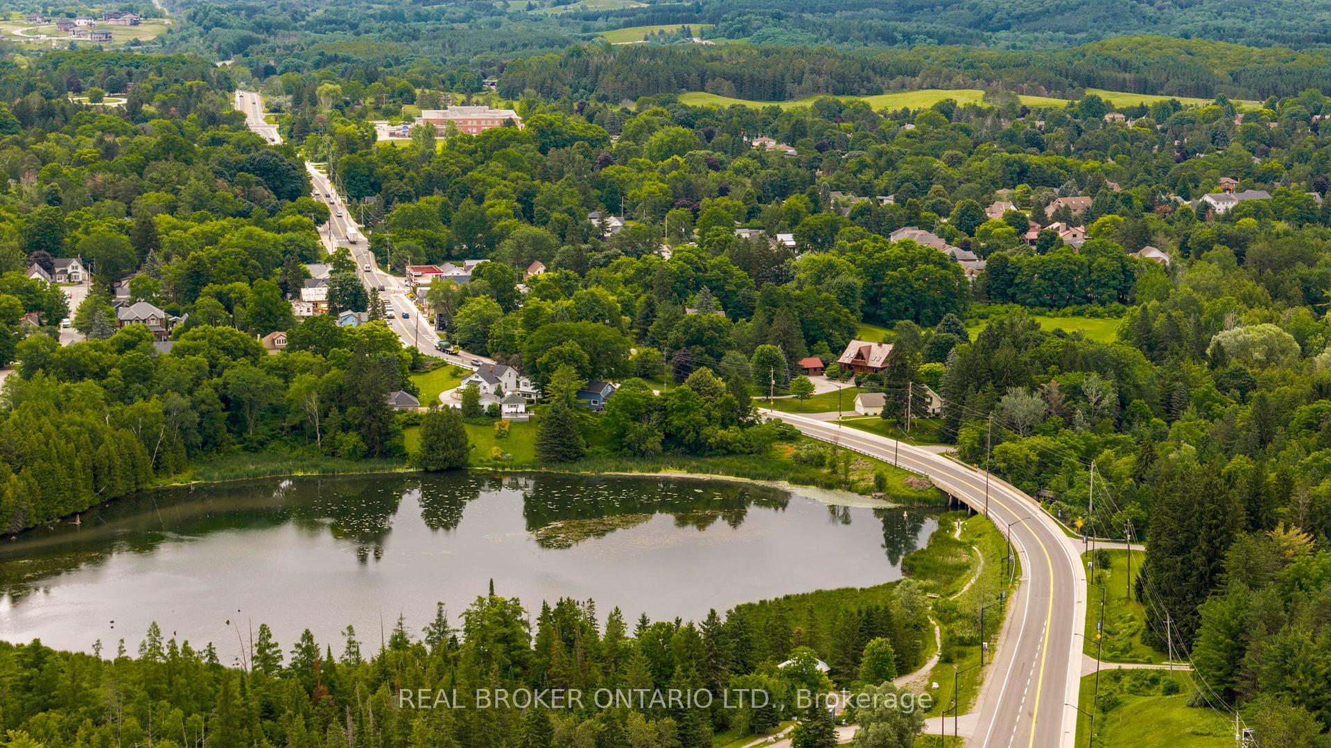 Photo 32 of 17265 50 Highway, Caledon, Palgrave — HOMEH