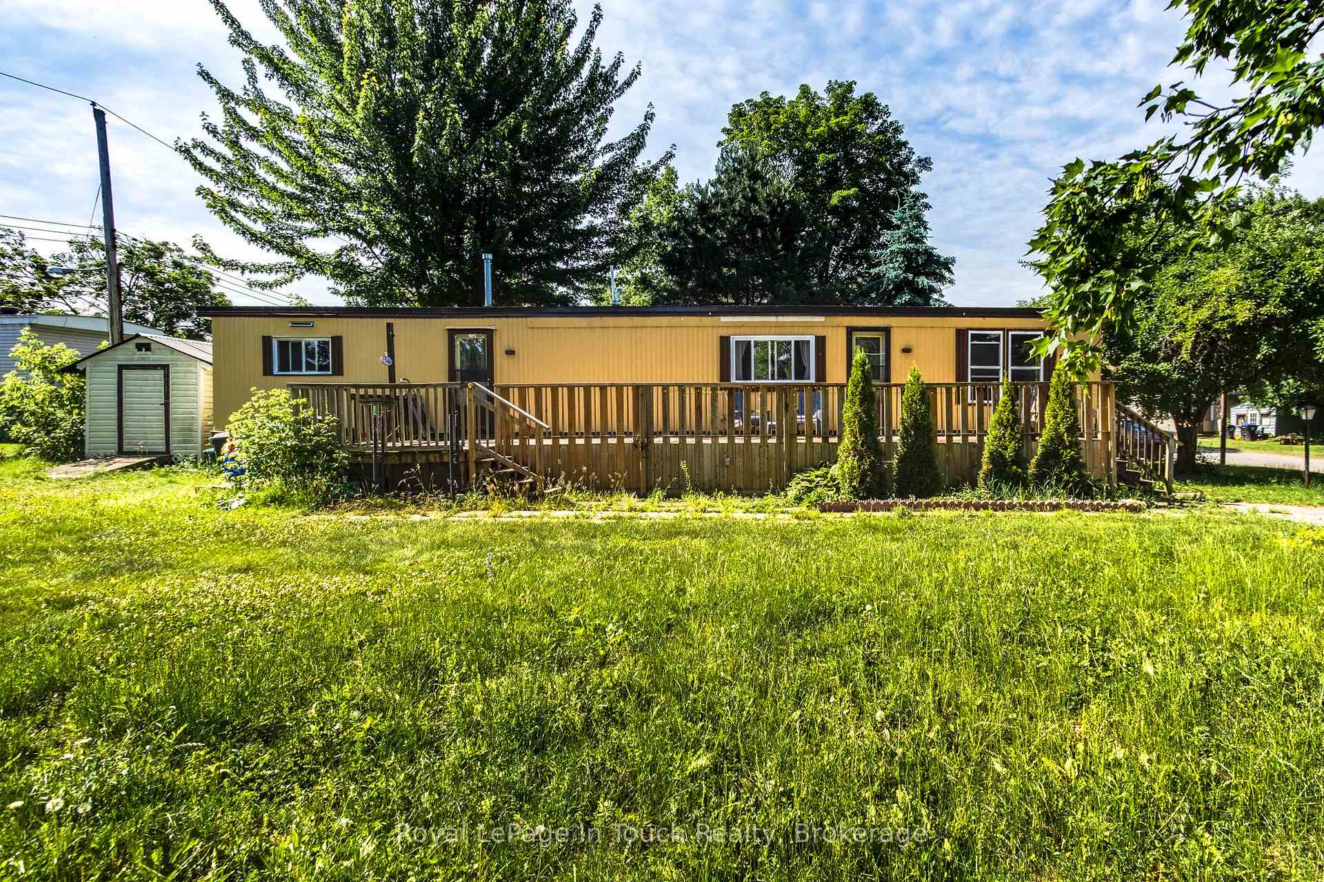 Photo 16 of 21 Vics Road, Midland — HOMEH