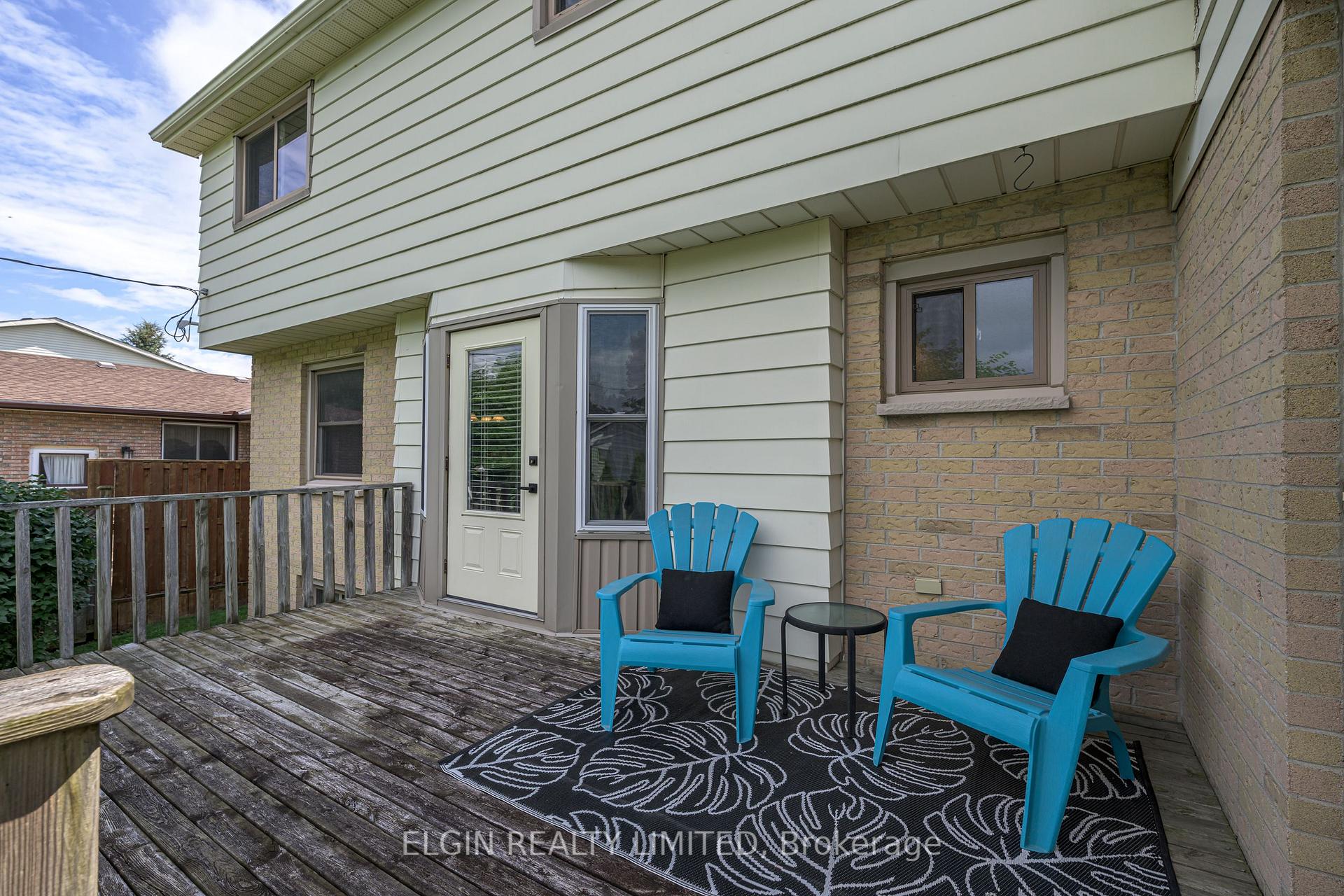 Photo 10 of 41 Luton Crescent, St. Thomas — HOMEH