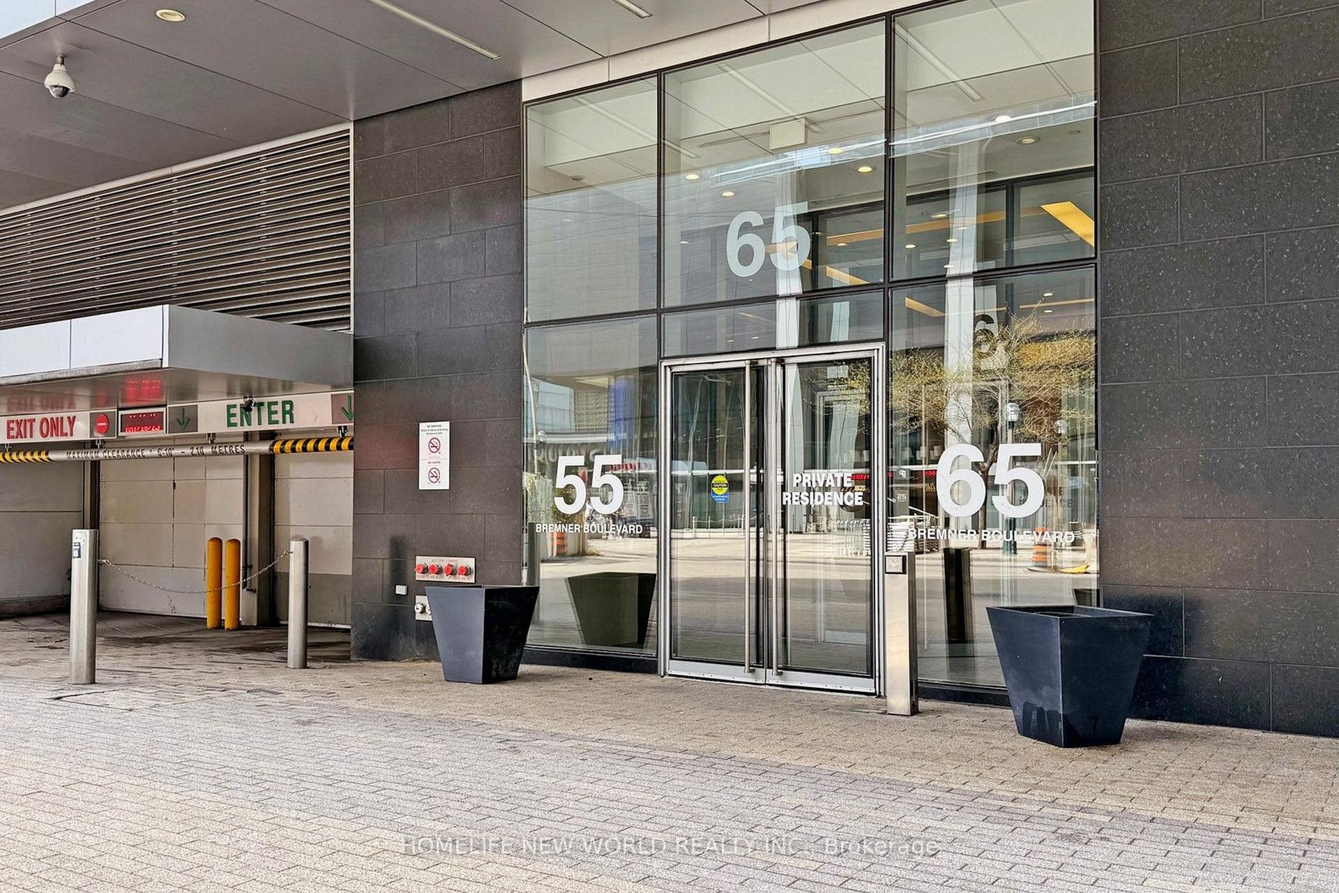 Photo 2 of Unit 4905, 65 Bremner Boulevard, Toronto, Waterfront Communities — HOMEH